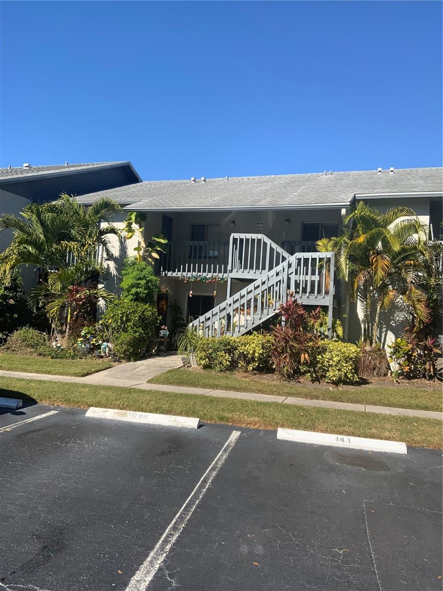 Image 2 of 29 For 11201 122nd Avenue 138