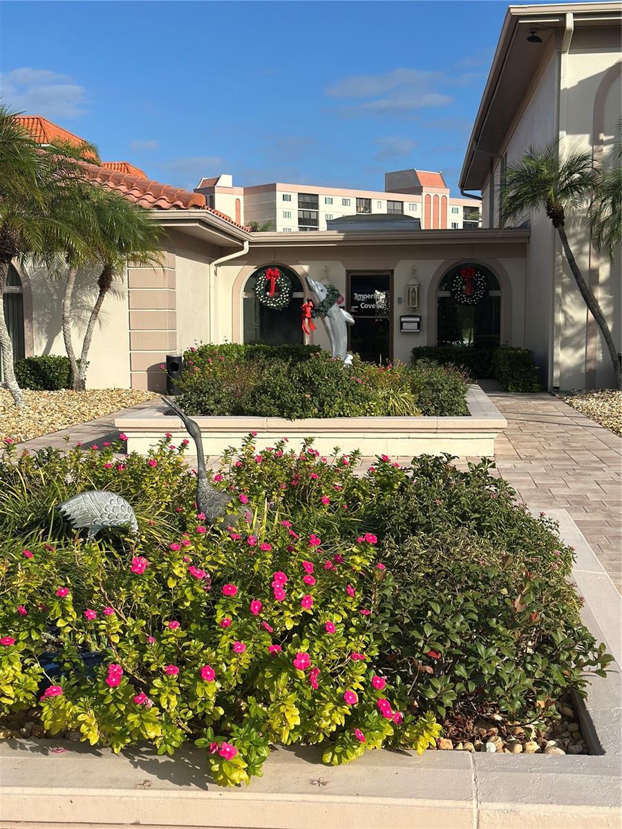 Image 3 of 34 For 19029 Us Highway 19 N 28b