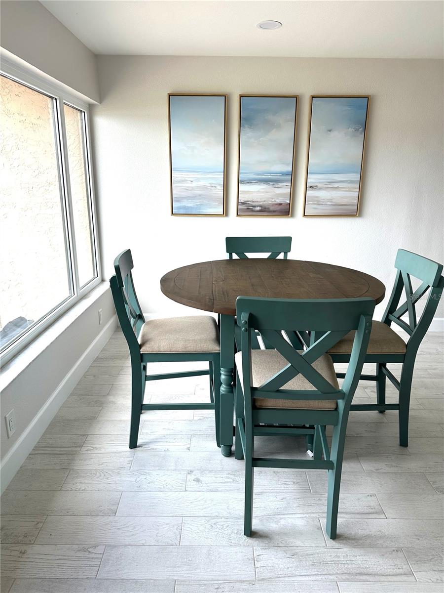 Image 30 of 34 For 19029 Us Highway 19 N 28b