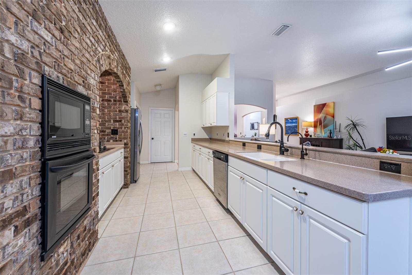 Image 11 of 59 For 6650 Thackston Drive