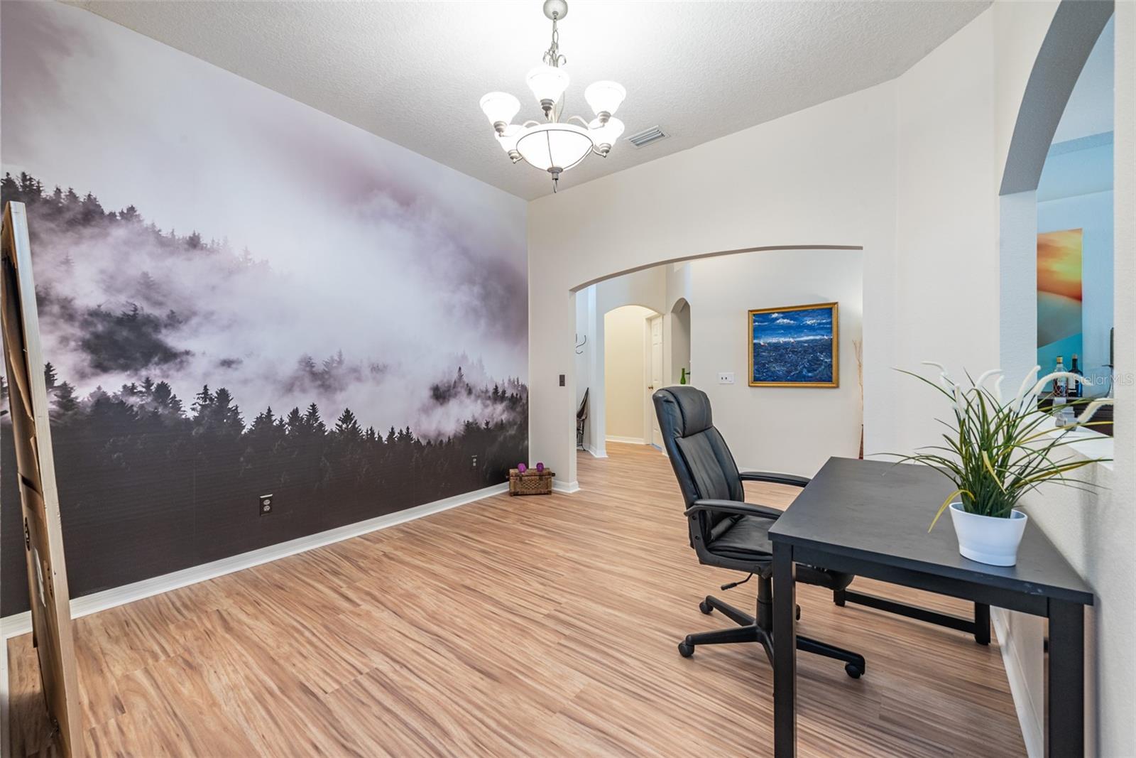 Image 14 of 59 For 6650 Thackston Drive