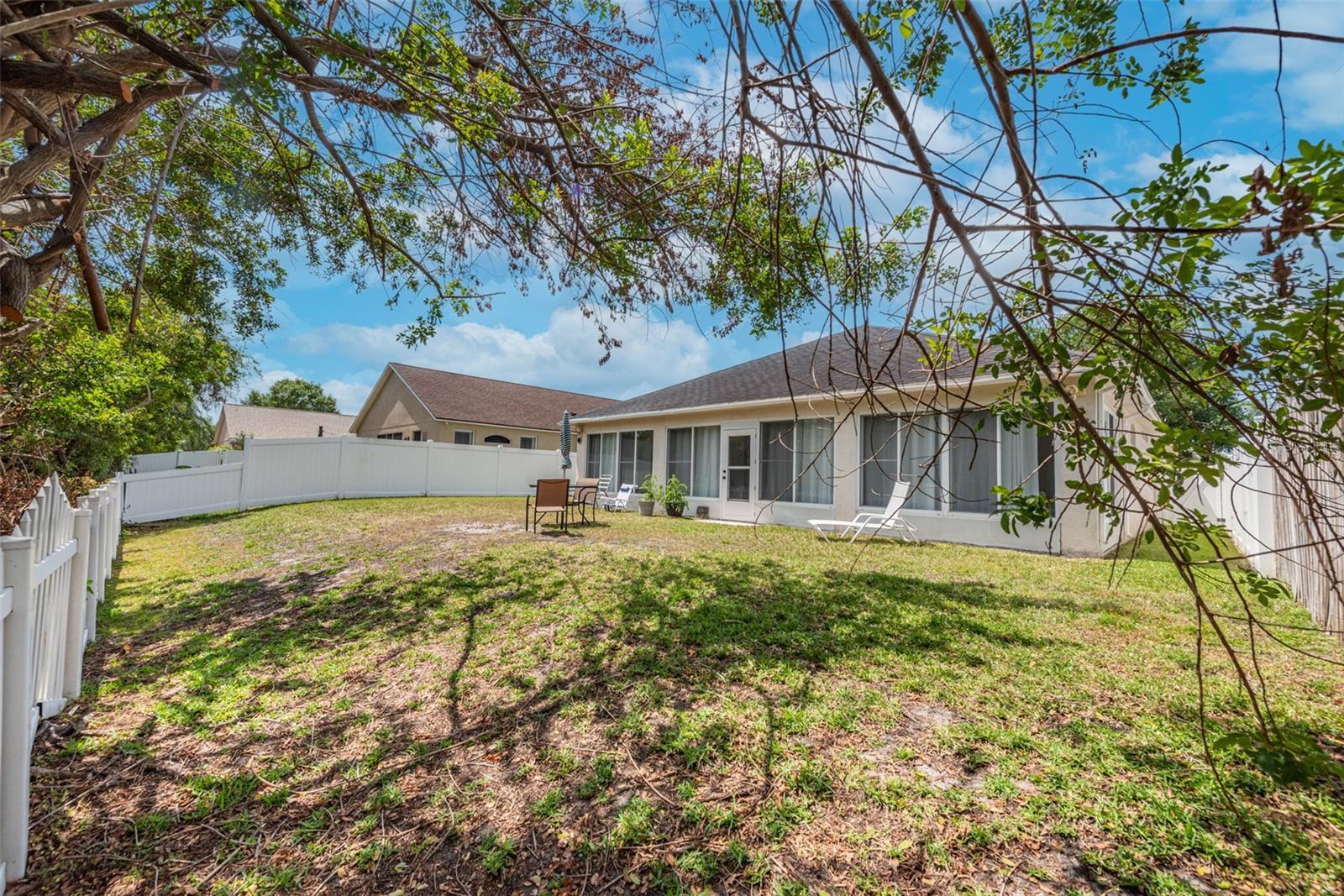 Image 24 of 59 For 6650 Thackston Drive