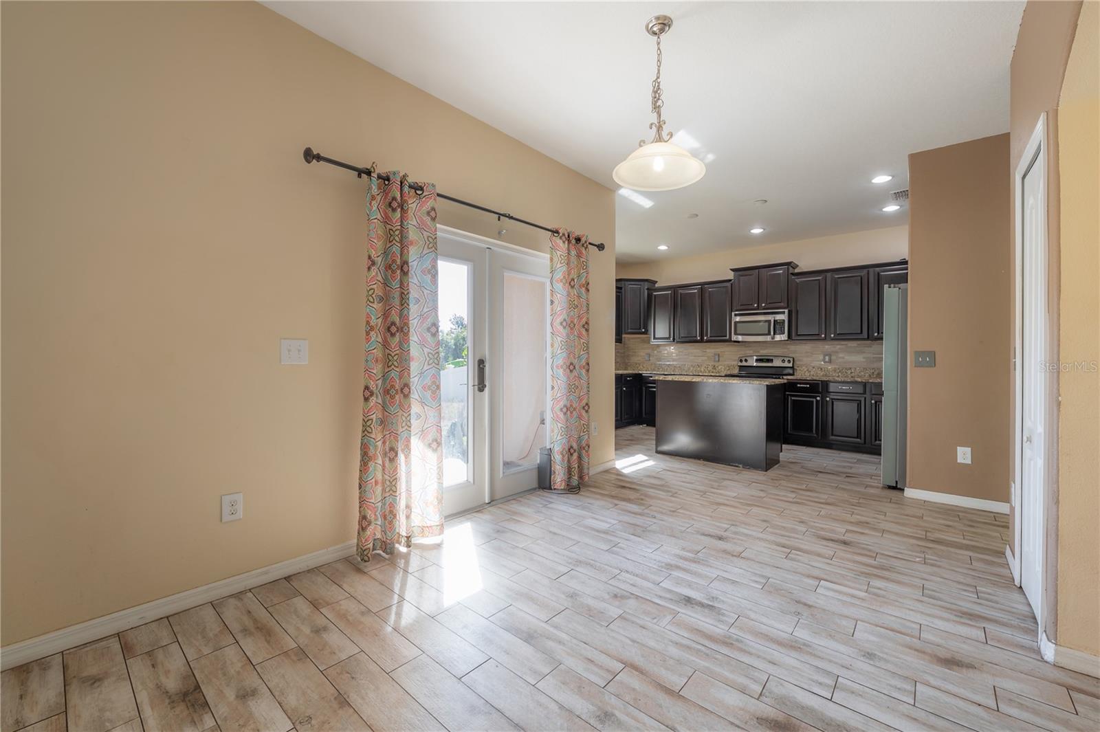 Image 10 of 40 For 12356 Cricklewood Drive