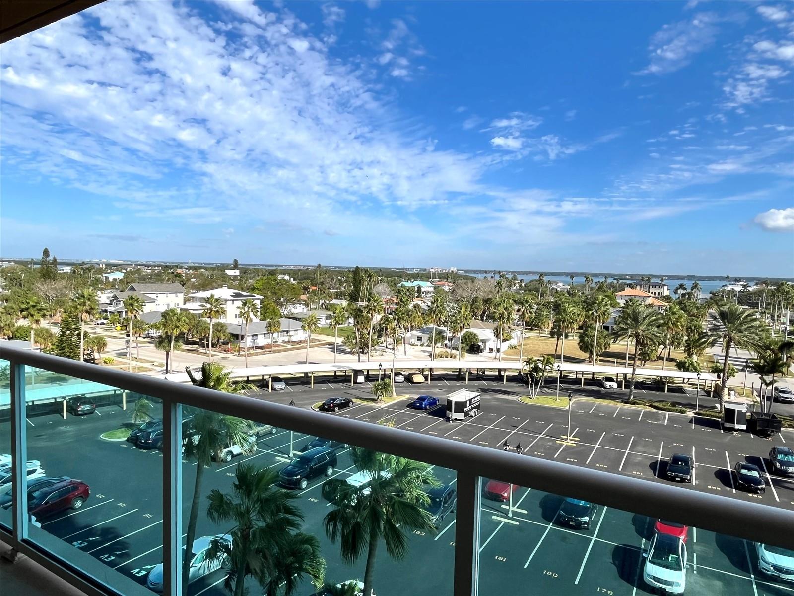 Image 18 of 63 For 880 Mandalay Avenue C512