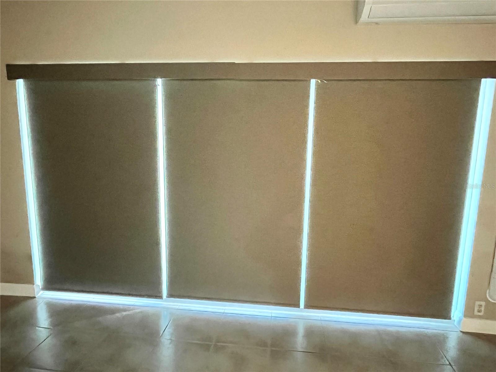 Image 27 of 63 For 880 Mandalay Avenue C512