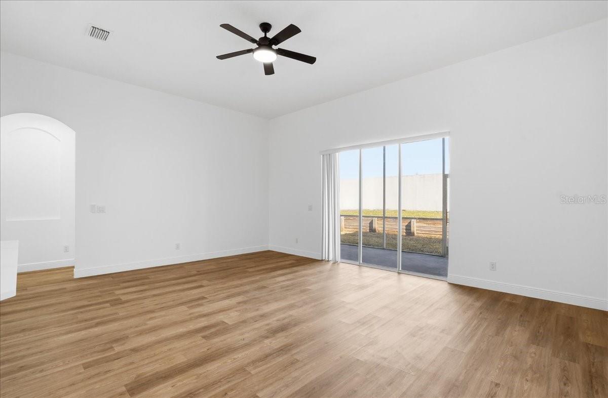 Image 32 of 33 For 9404 Laurel Ledge Drive