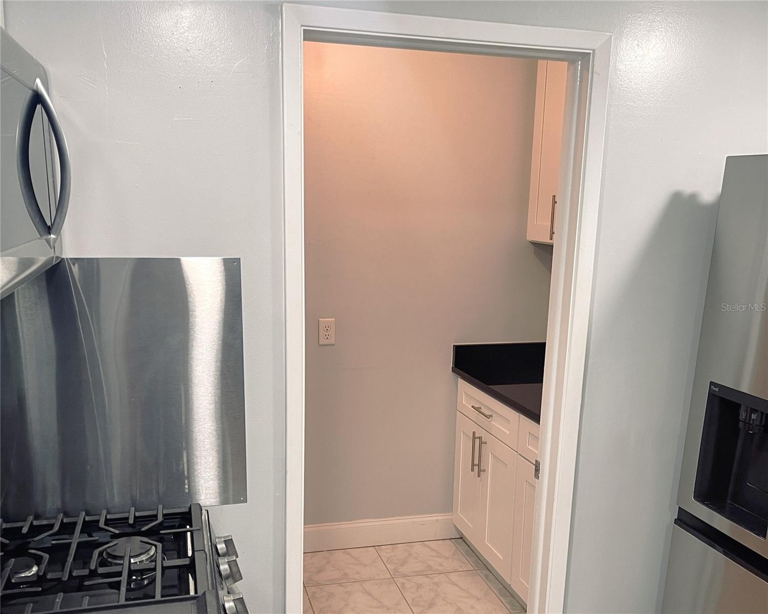 Image 12 of 43 For 1819 Shore Drive S 318