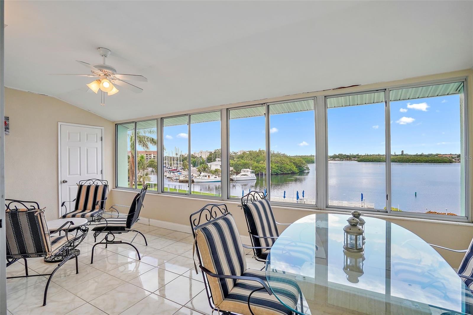 Image 23 of 43 For 1819 Shore Drive S 318