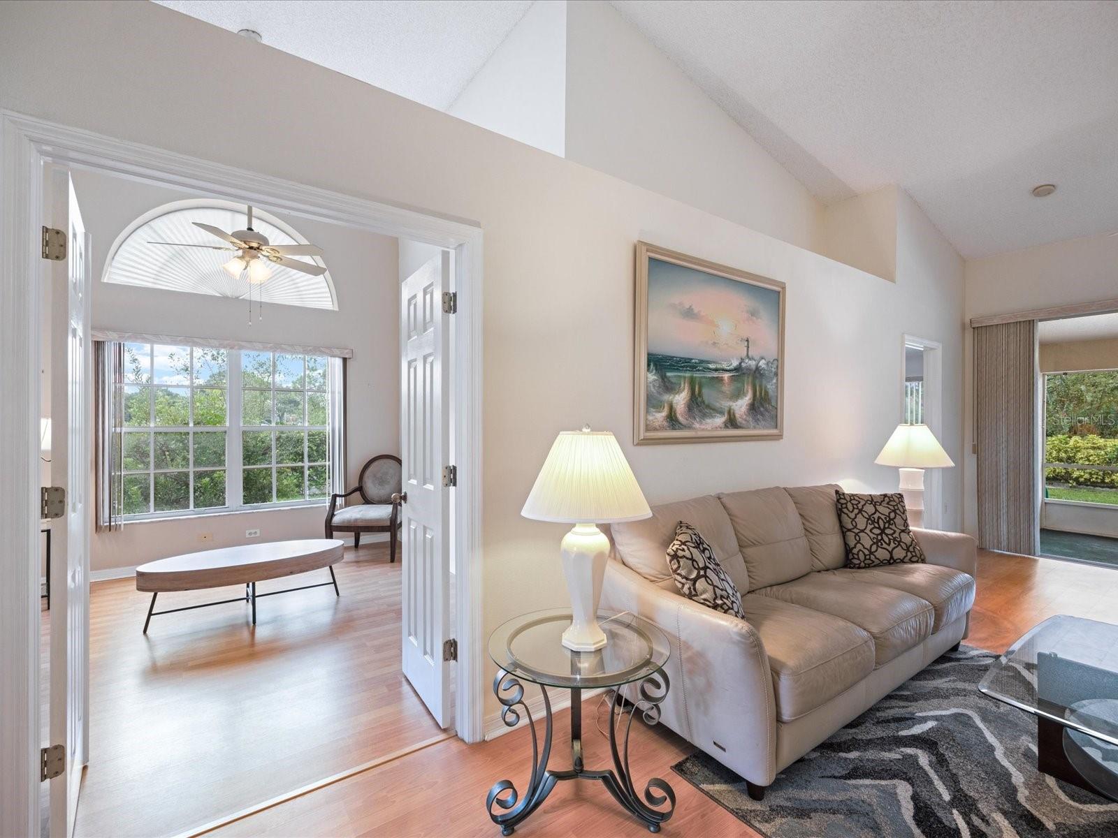 Image 10 of 47 For 3014 Pepperwood Lane W