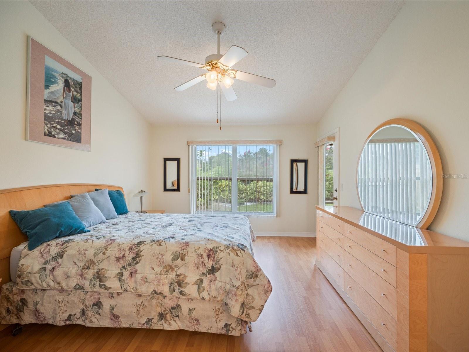 Image 17 of 47 For 3014 Pepperwood Lane W