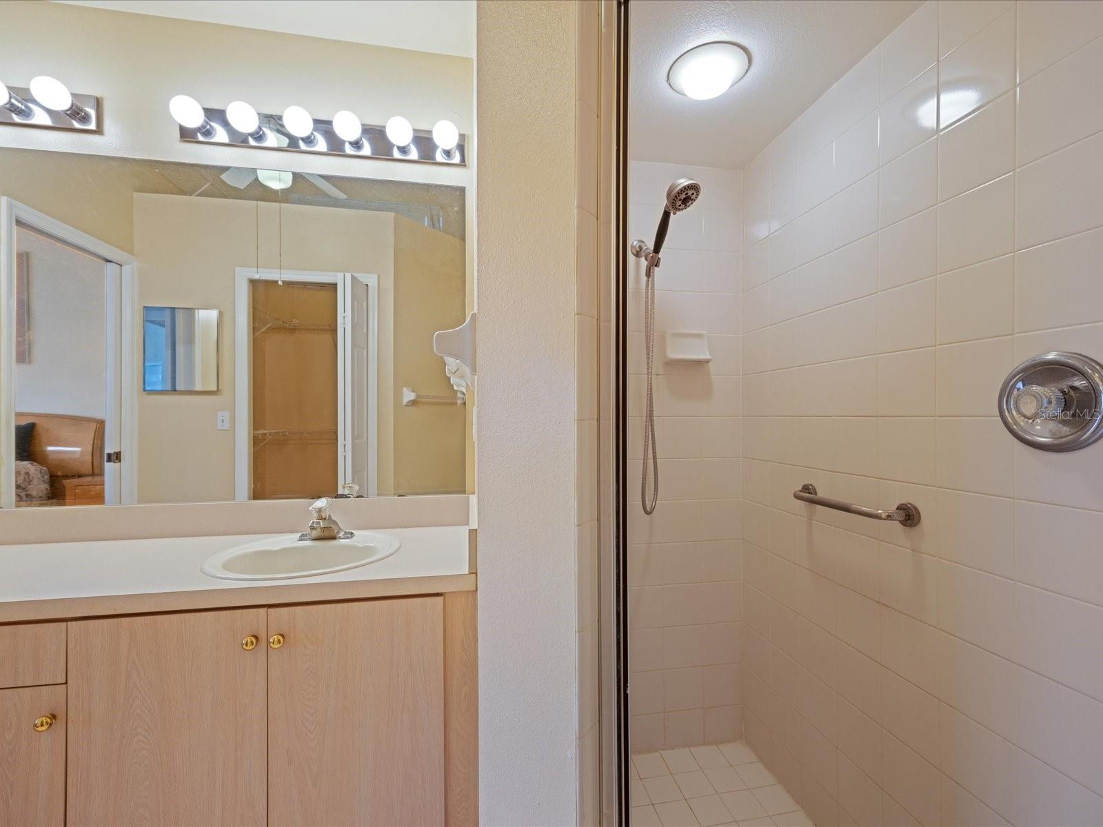 Image 23 of 47 For 3014 Pepperwood Lane W