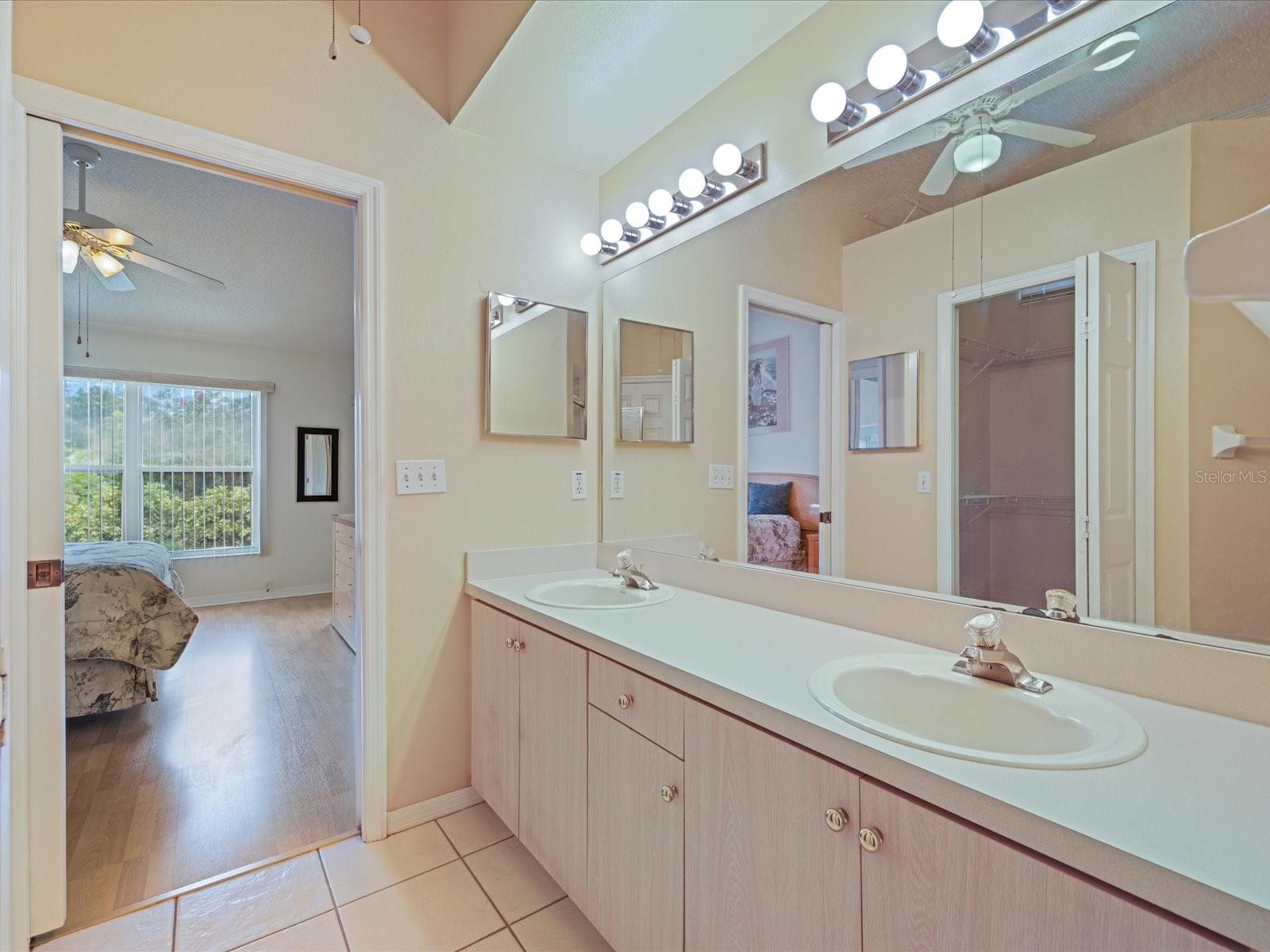 Image 24 of 47 For 3014 Pepperwood Lane W