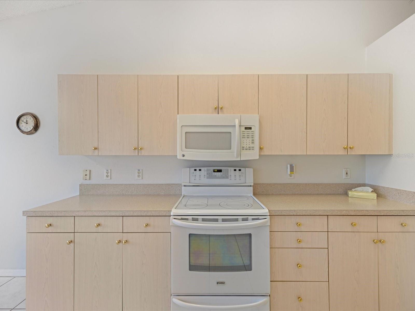 Image 30 of 47 For 3014 Pepperwood Lane W