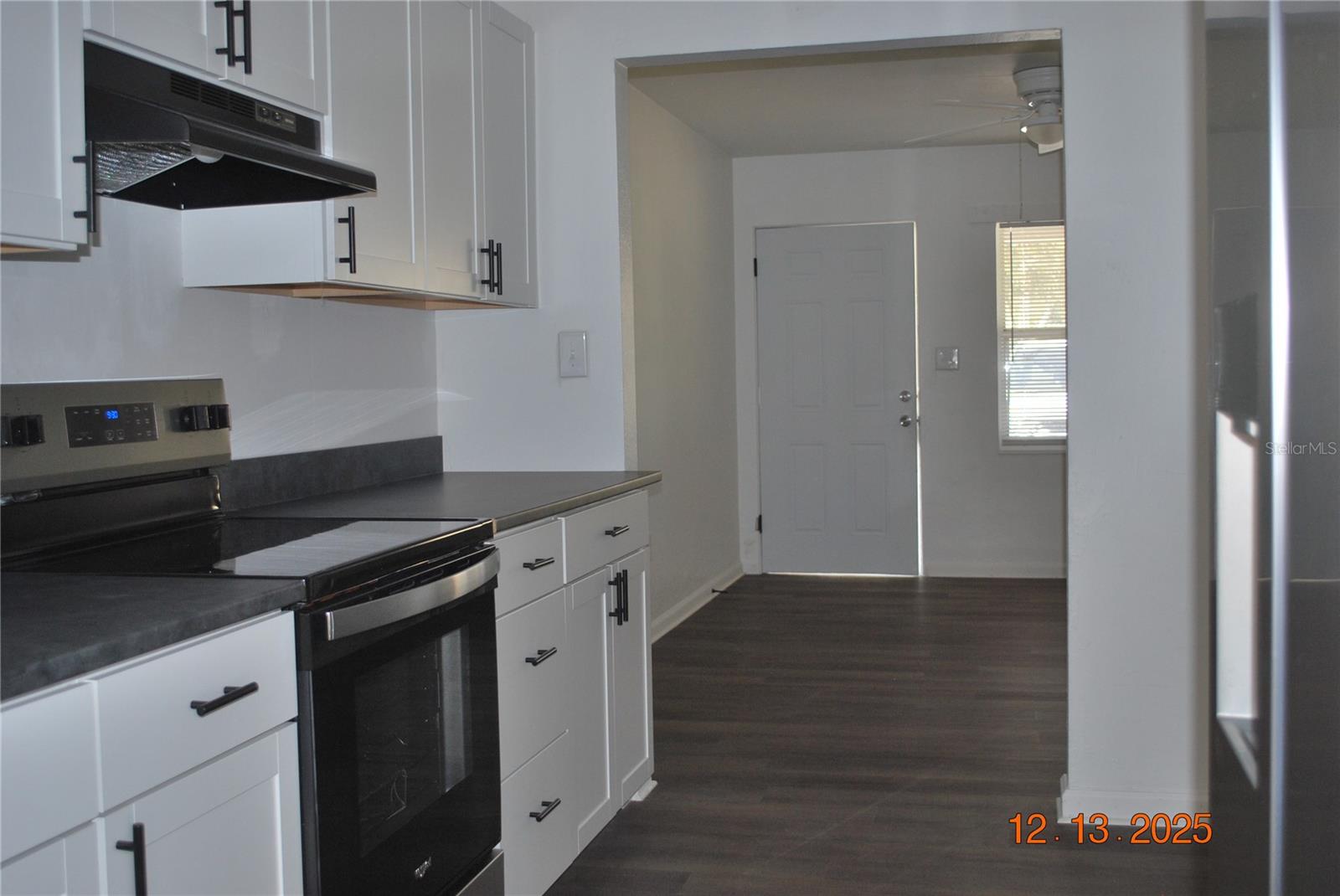 Image 10 of 12 For 902 25th Street Nw