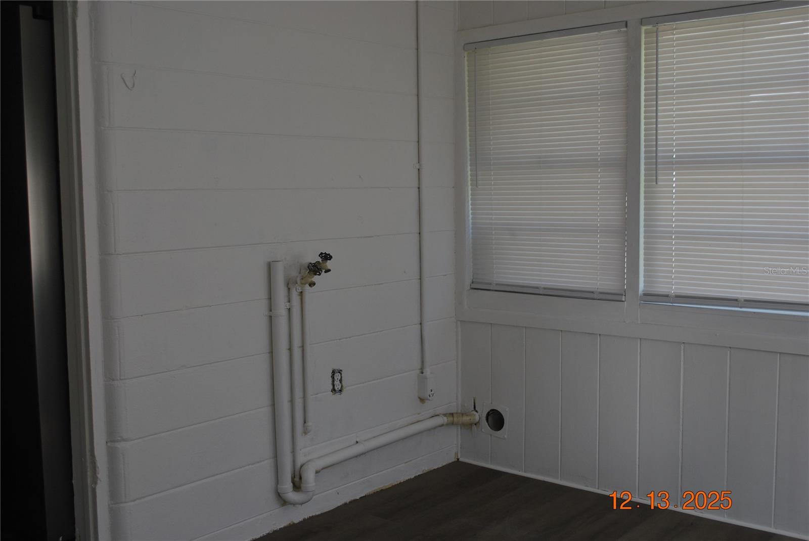 Image 11 of 12 For 902 25th Street Nw