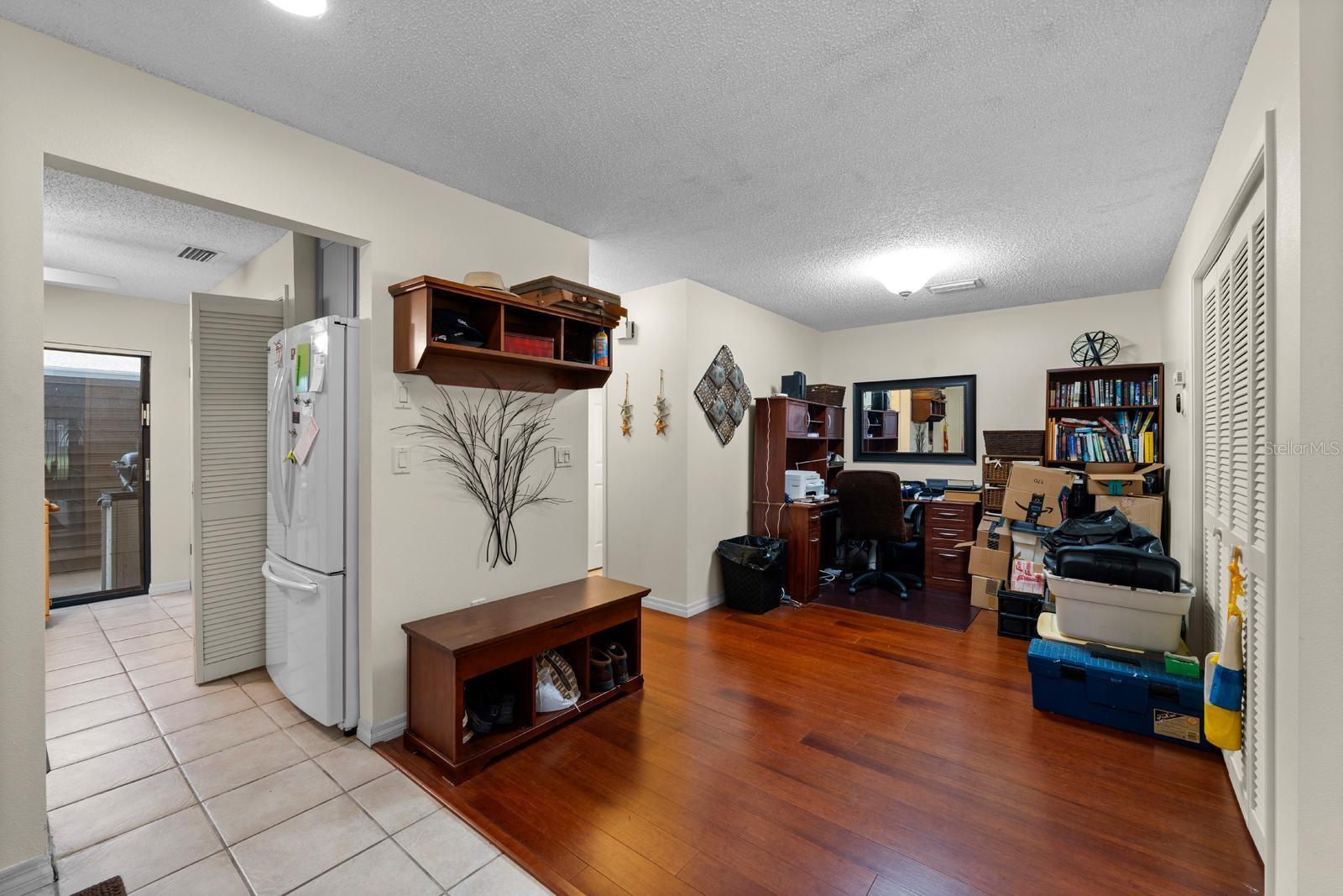 Image 16 of 29 For 13006 Wedgewood Way B