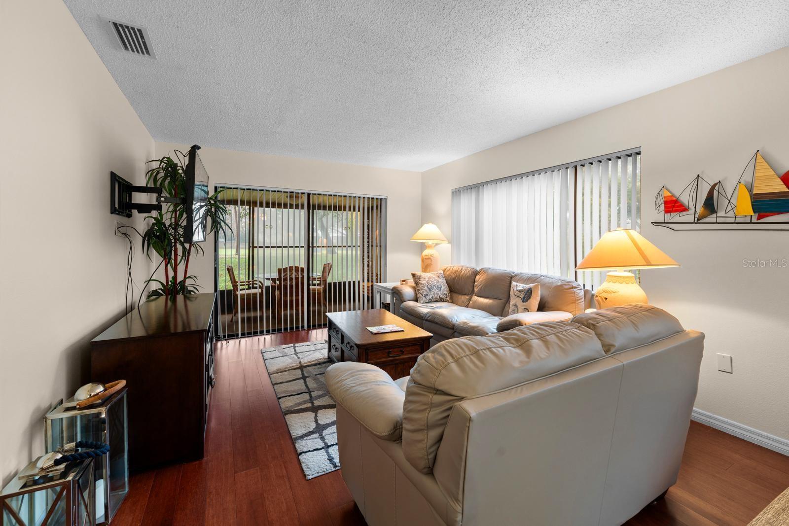 Image 6 of 29 For 13006 Wedgewood Way B