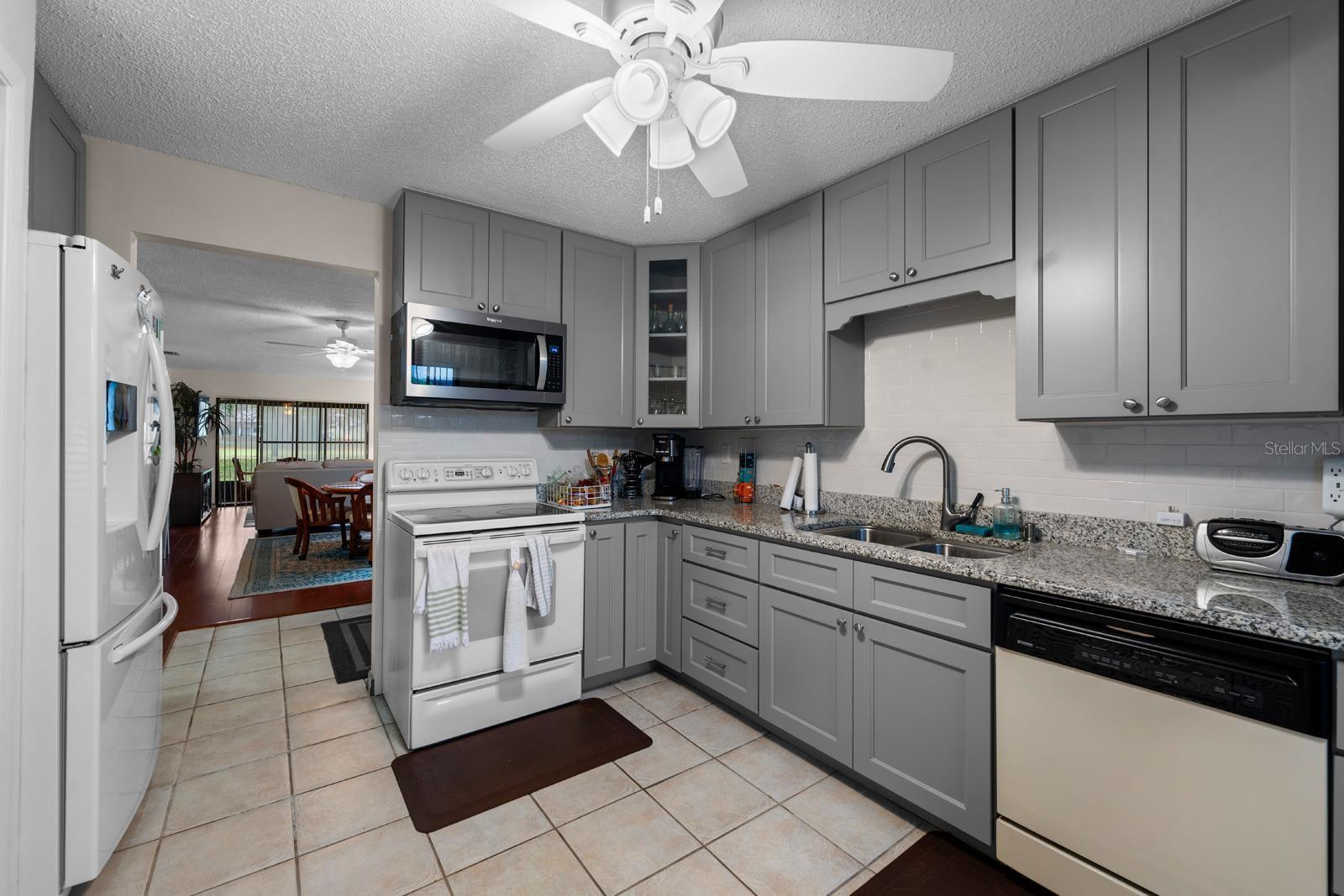 Image 9 of 29 For 13006 Wedgewood Way B