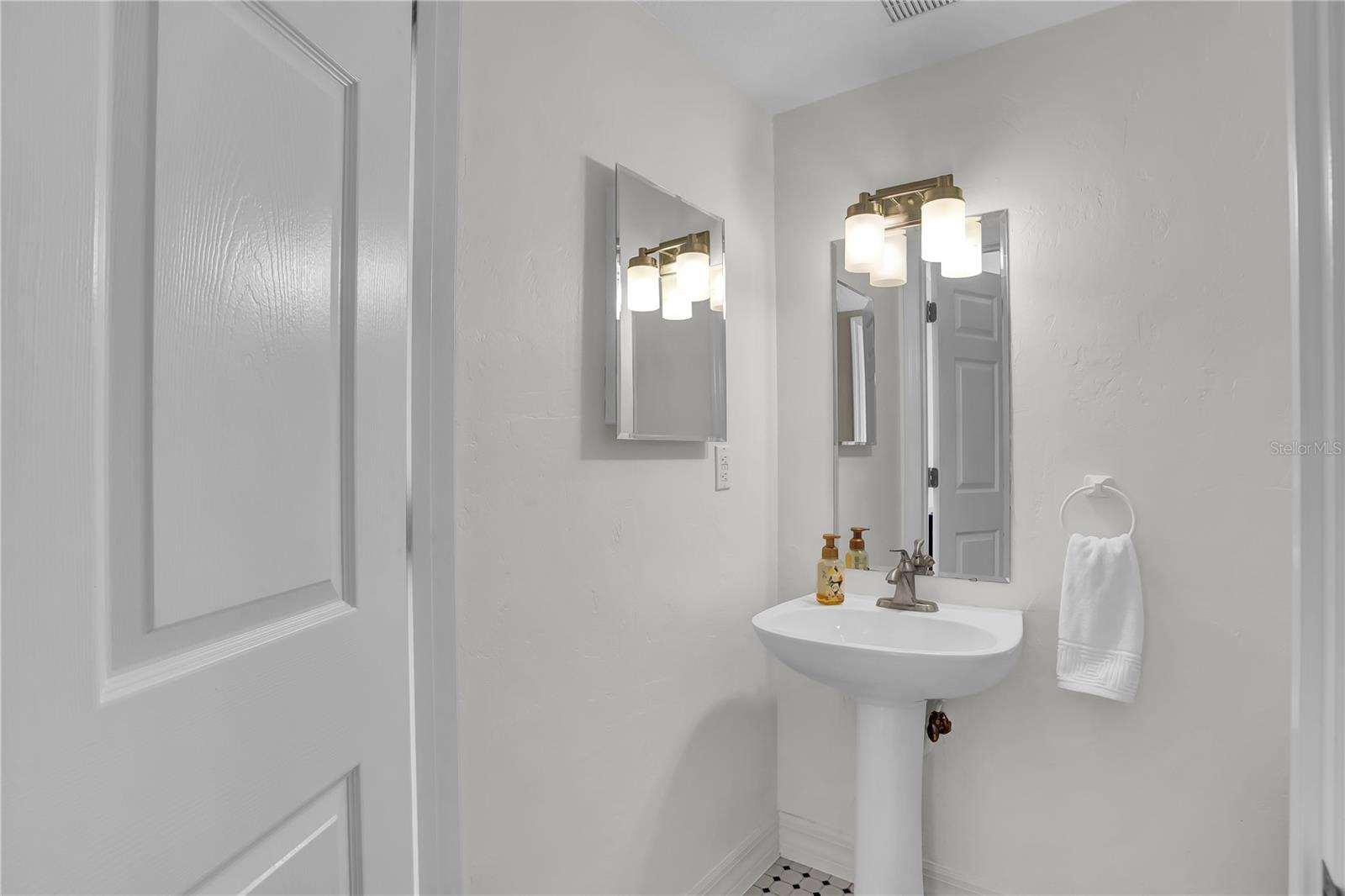 Image 11 of 50 For 2536 Eagles Crossing Drive