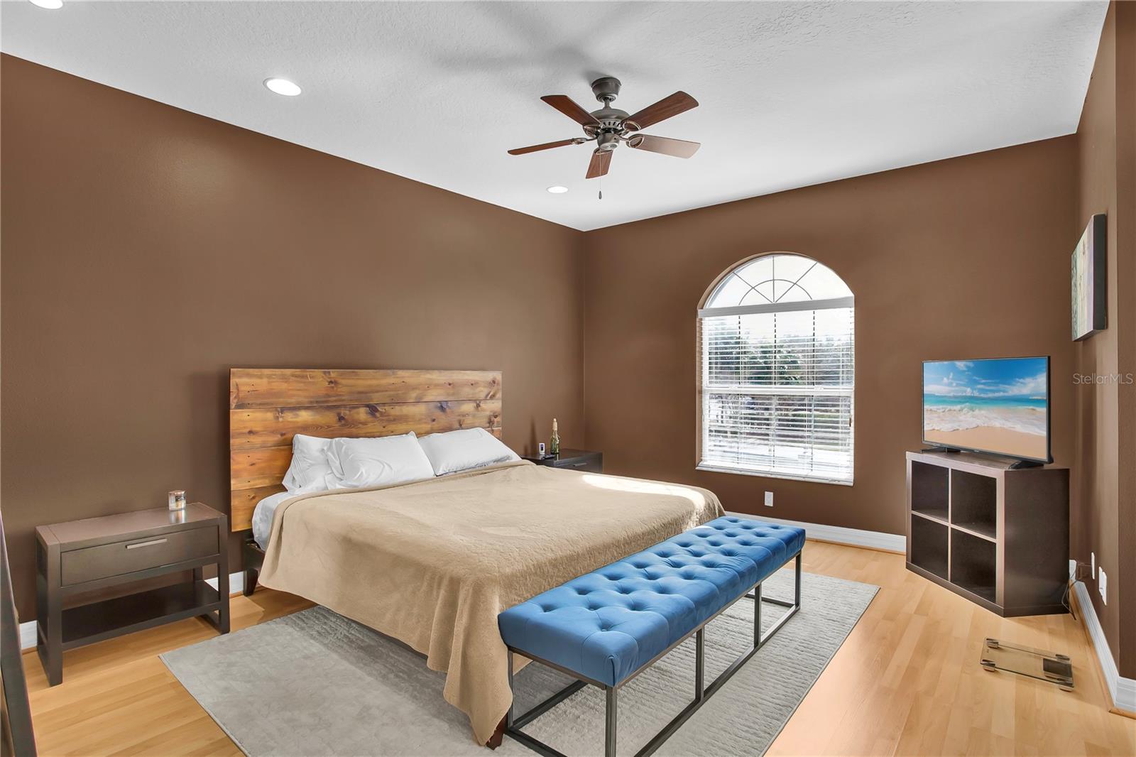 Image 22 of 50 For 2536 Eagles Crossing Drive