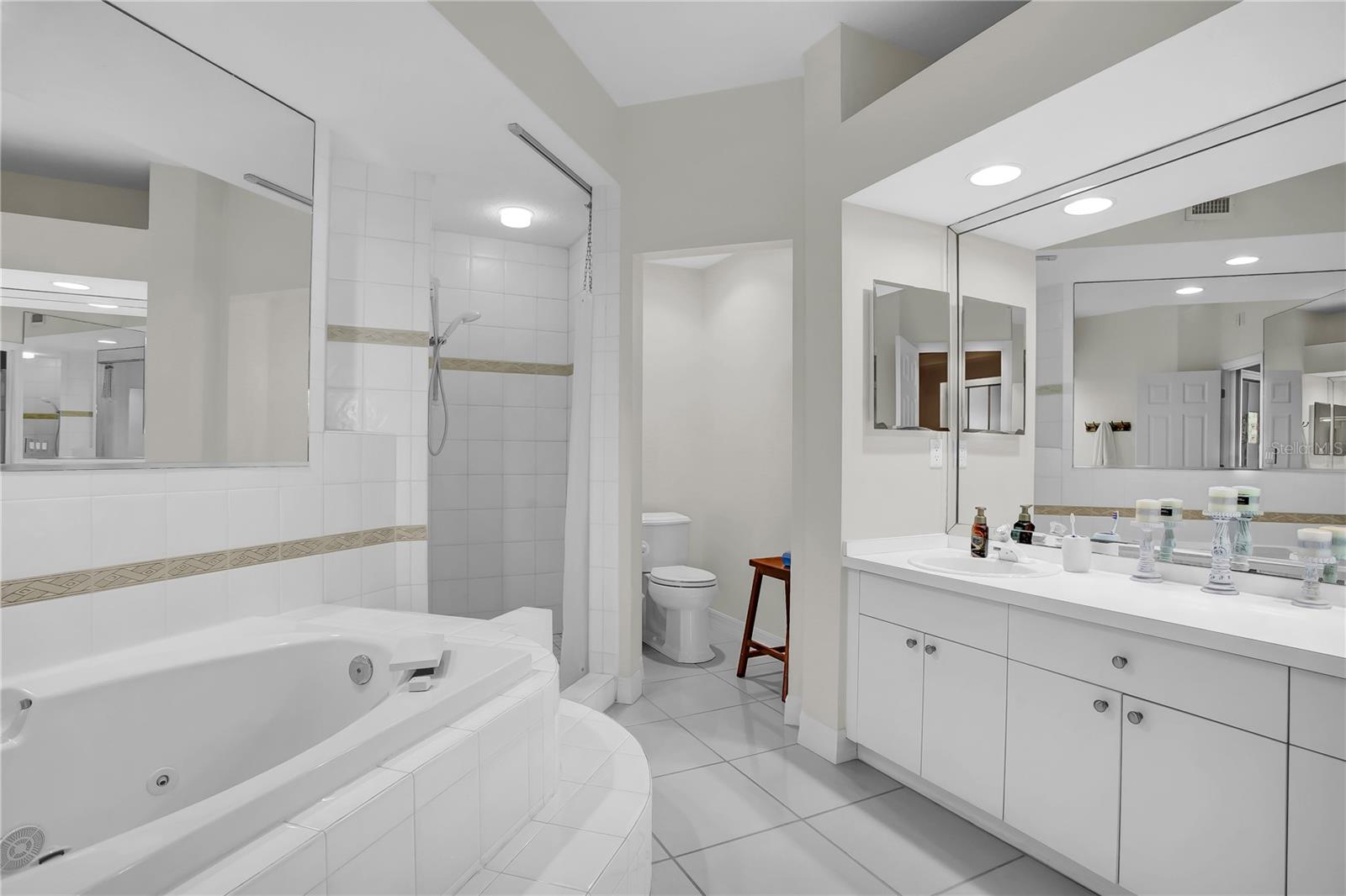 Image 35 of 50 For 2536 Eagles Crossing Drive