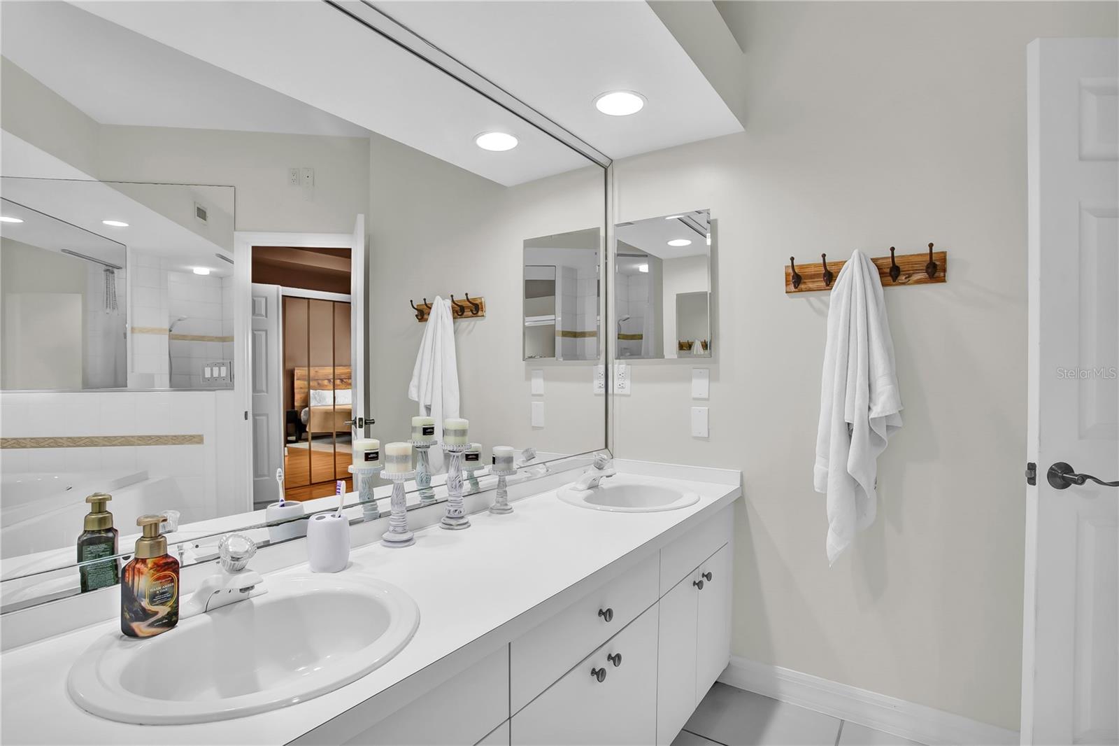 Image 37 of 50 For 2536 Eagles Crossing Drive