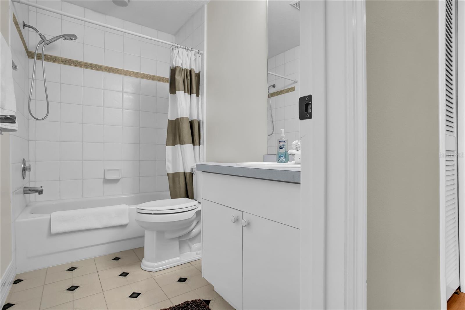 Image 42 of 50 For 2536 Eagles Crossing Drive