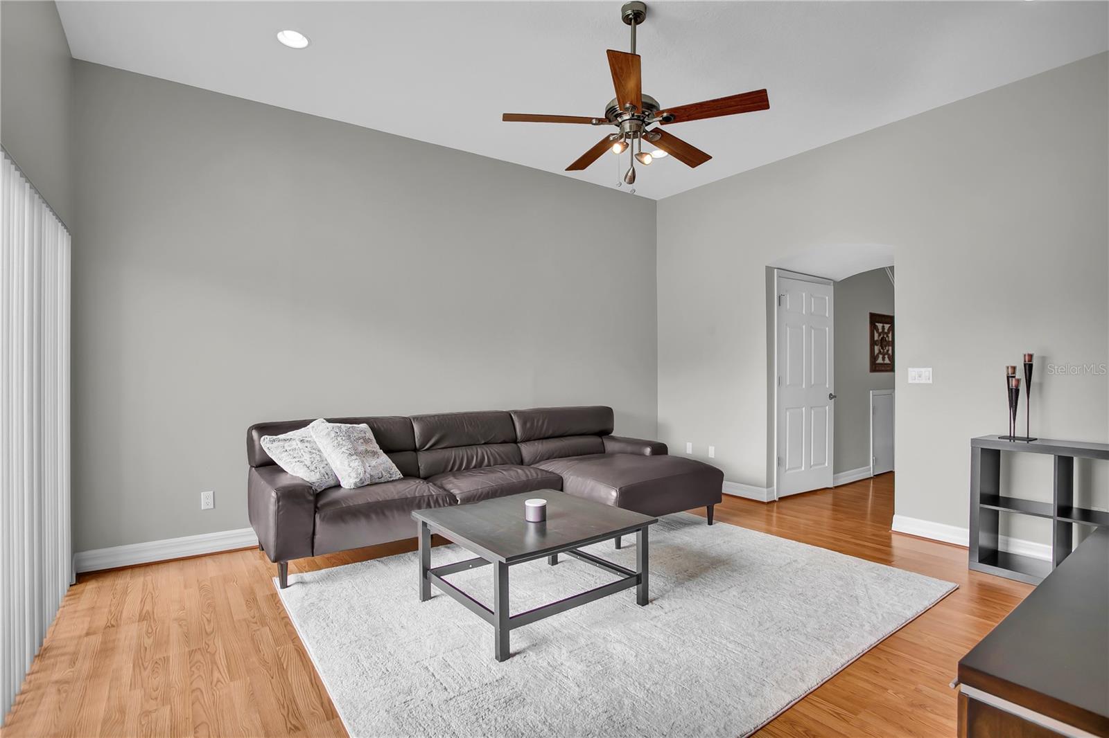 Image 9 of 50 For 2536 Eagles Crossing Drive