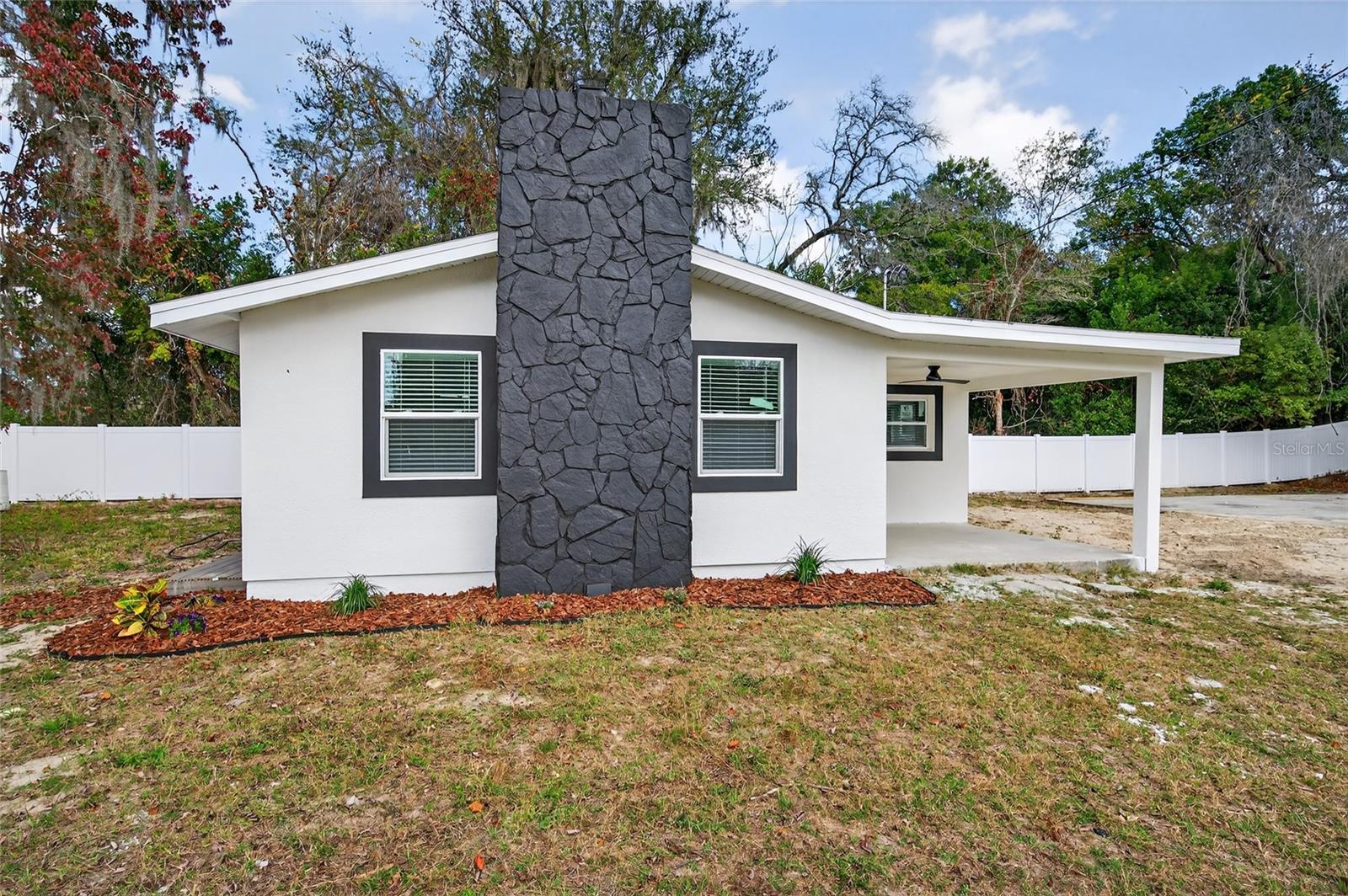 Image 29 of 37 For 17352 Us Highway 41