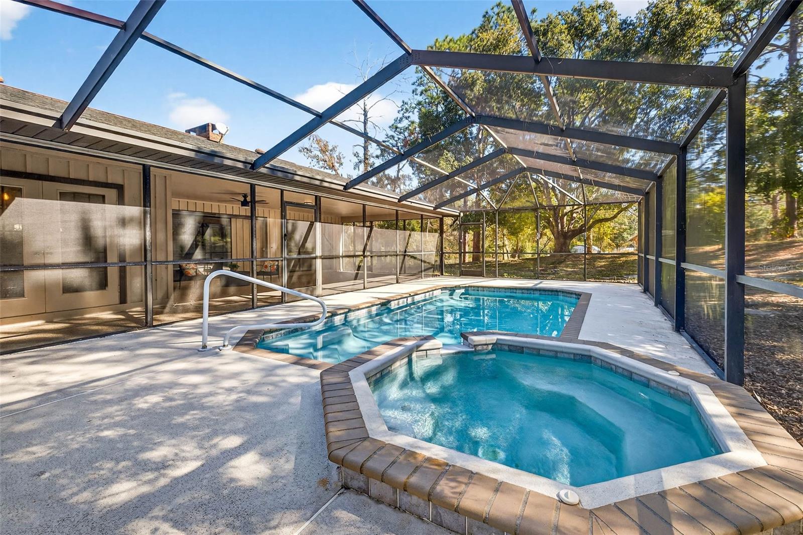 Image 17 of 27 For 14252 Trinity Road