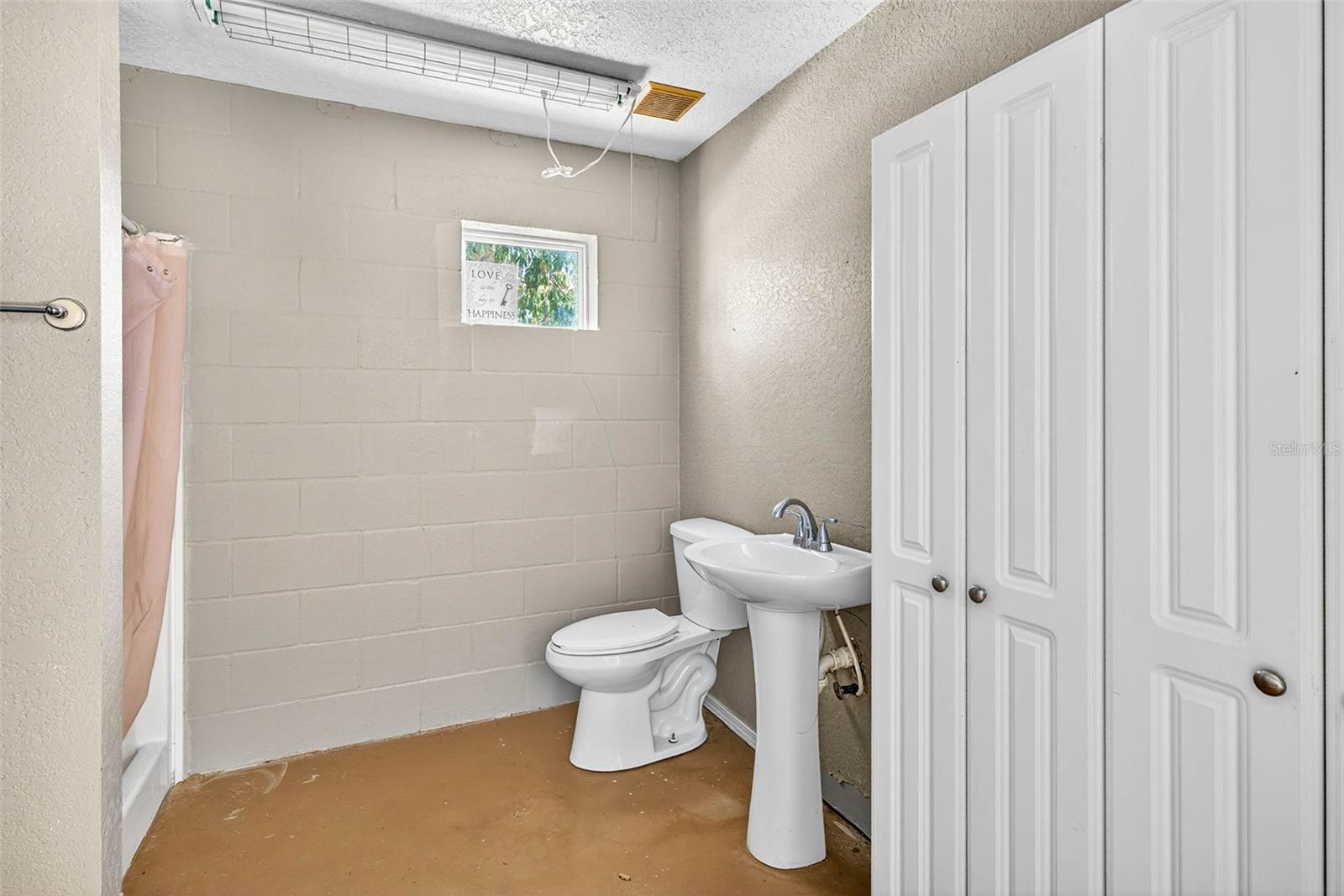 Image 21 of 27 For 14252 Trinity Road