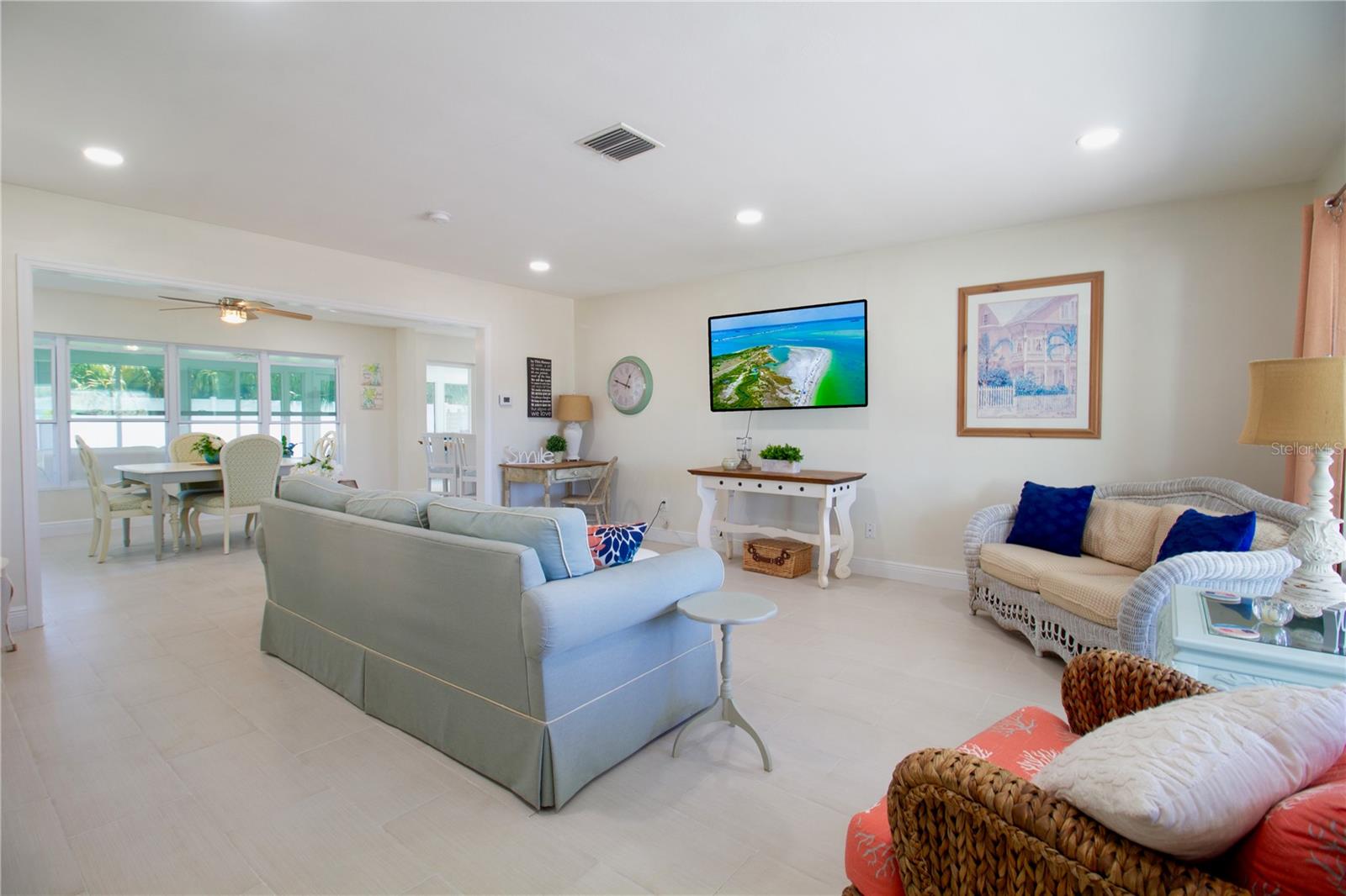 Image 6 of 45 For 1551 San Helen Drive