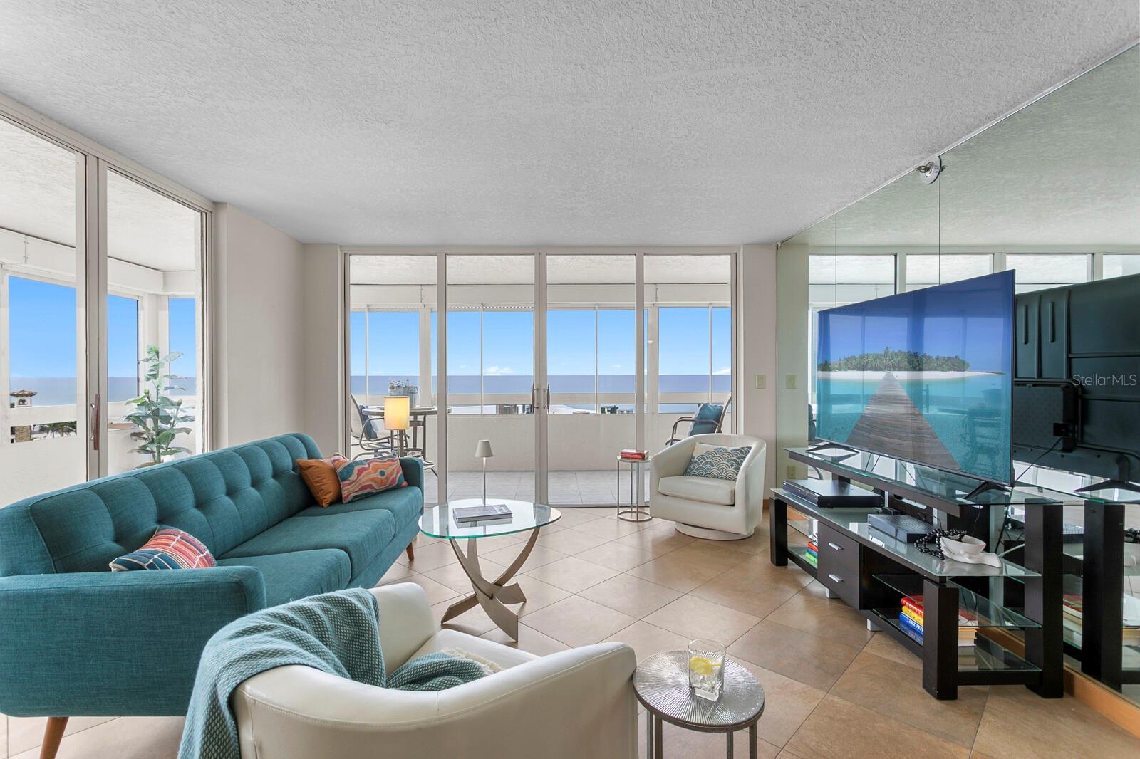 Listing photo id 15 for 17900 Gulf Boulevard 6a