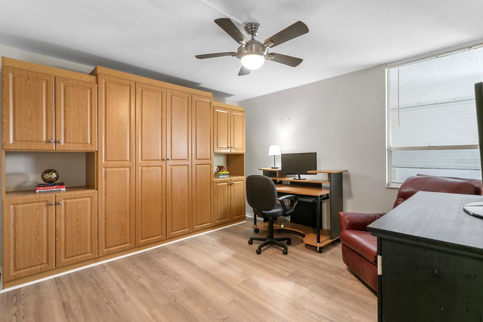 Listing photo id 54 for 17900 Gulf Boulevard 6a