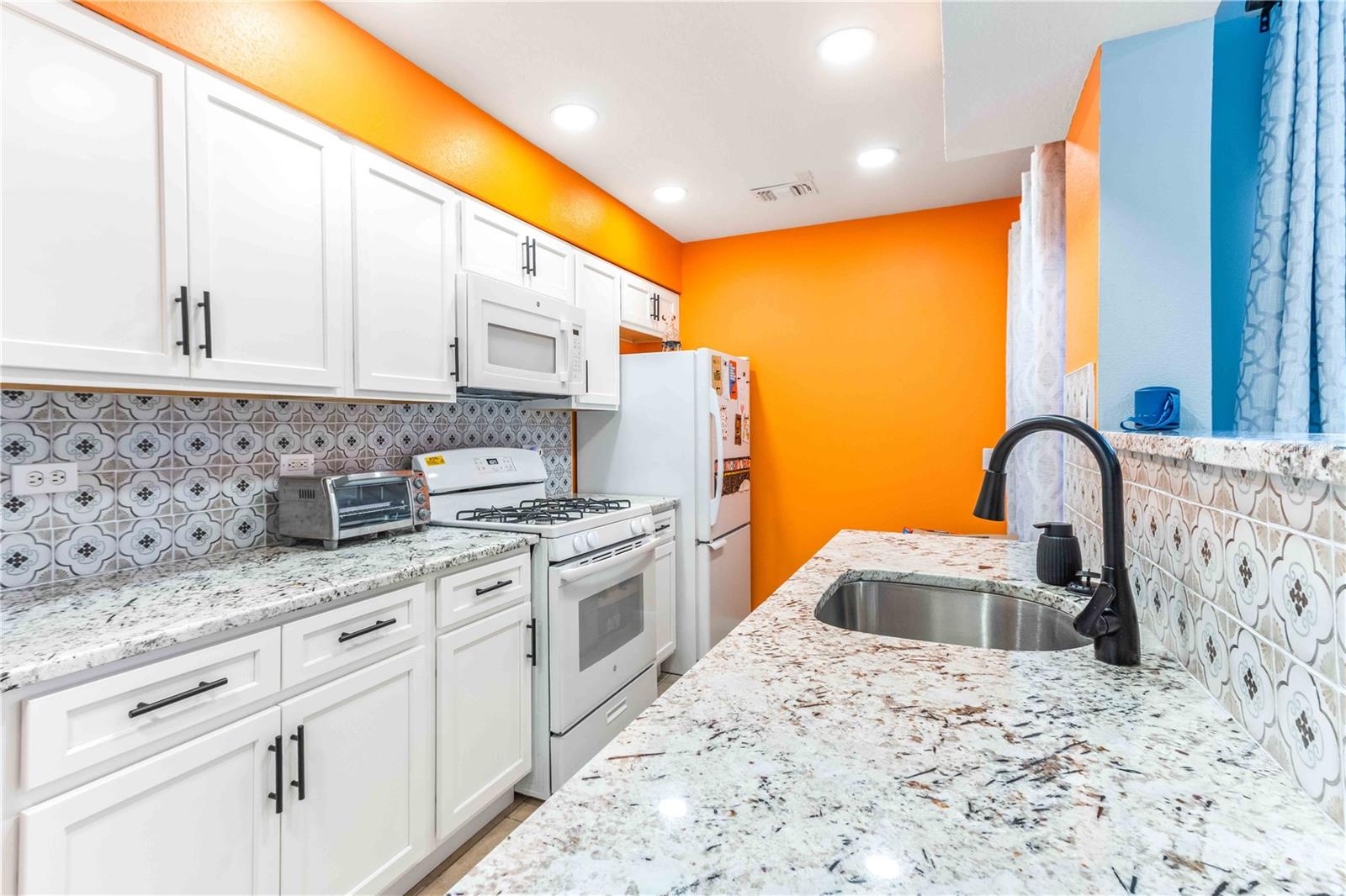 Image 10 of 63 For 824 Padua Lane