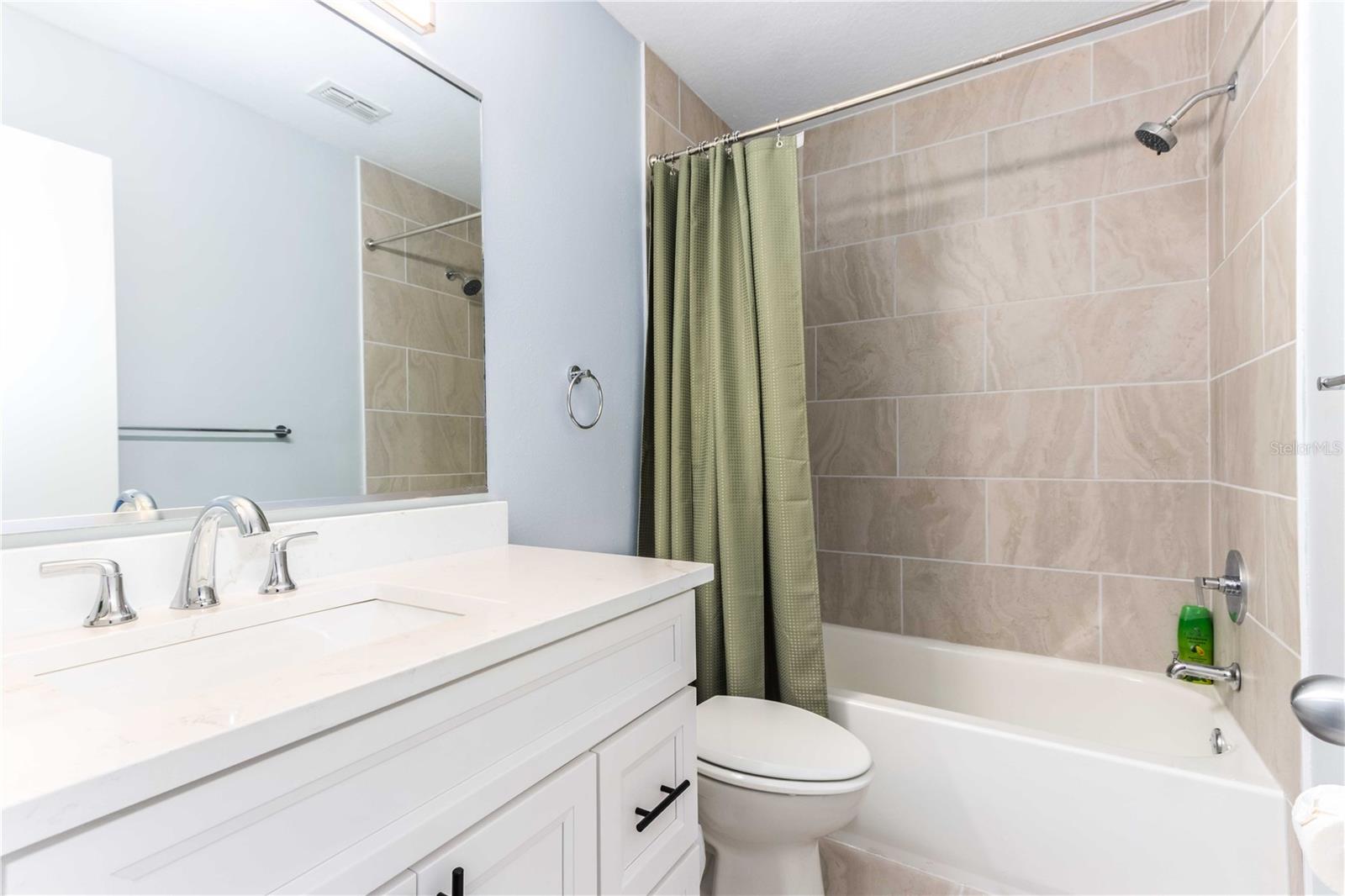 Image 30 of 63 For 824 Padua Lane