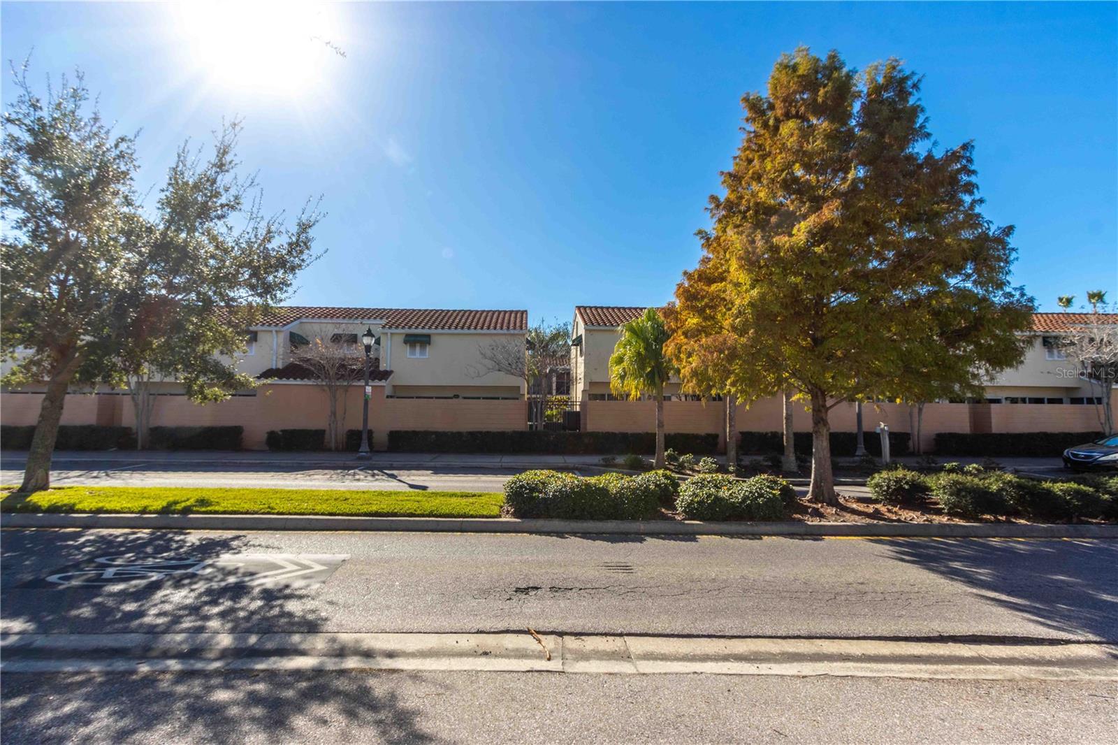 Image 41 of 63 For 824 Padua Lane