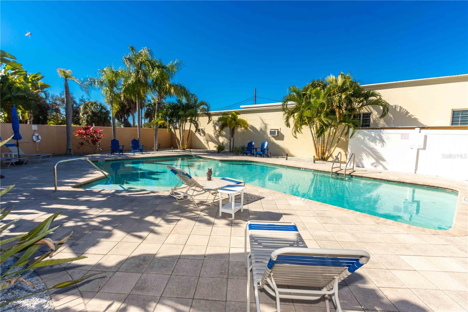 Image 43 of 63 For 824 Padua Lane