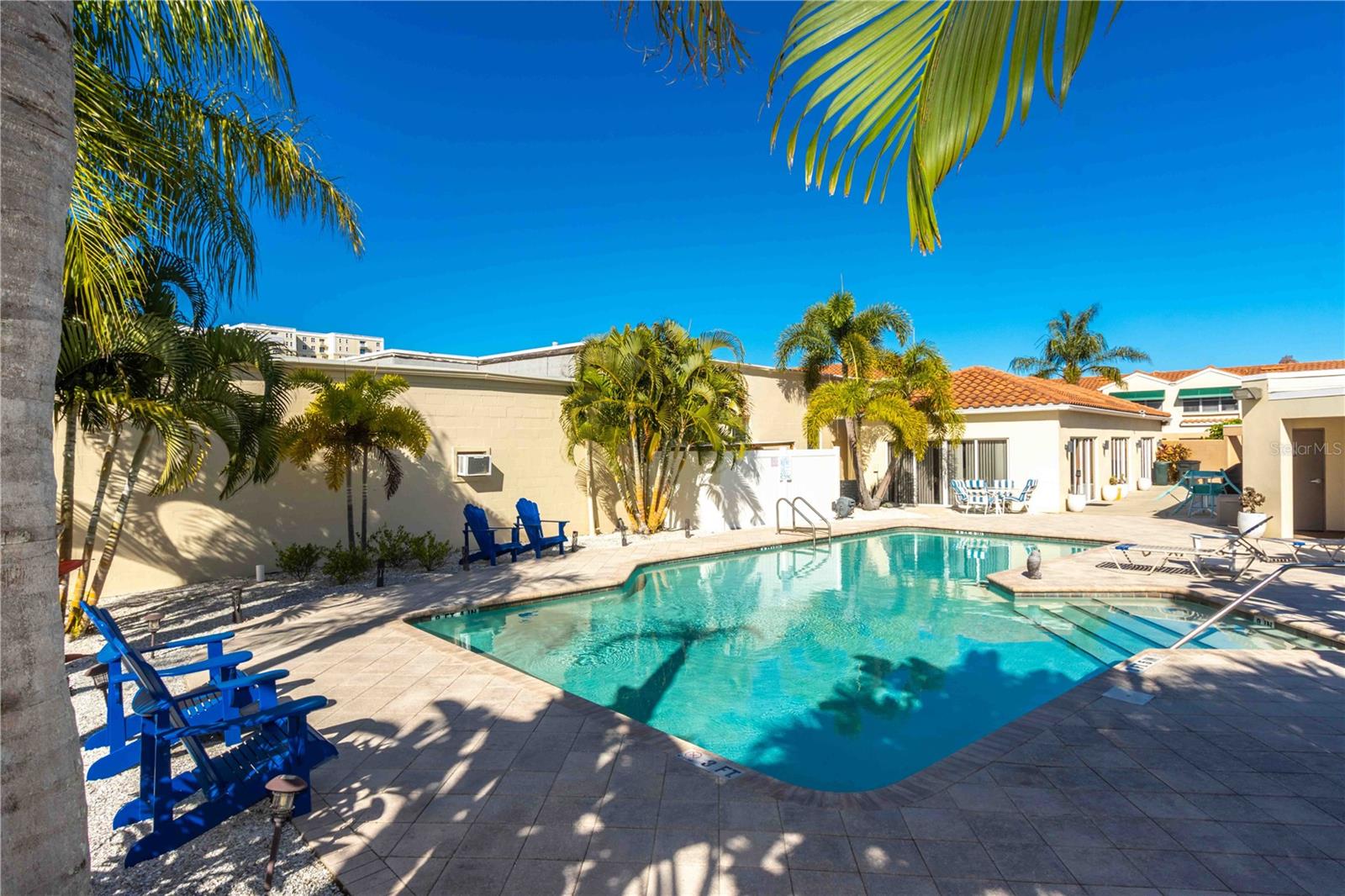 Image 46 of 63 For 824 Padua Lane