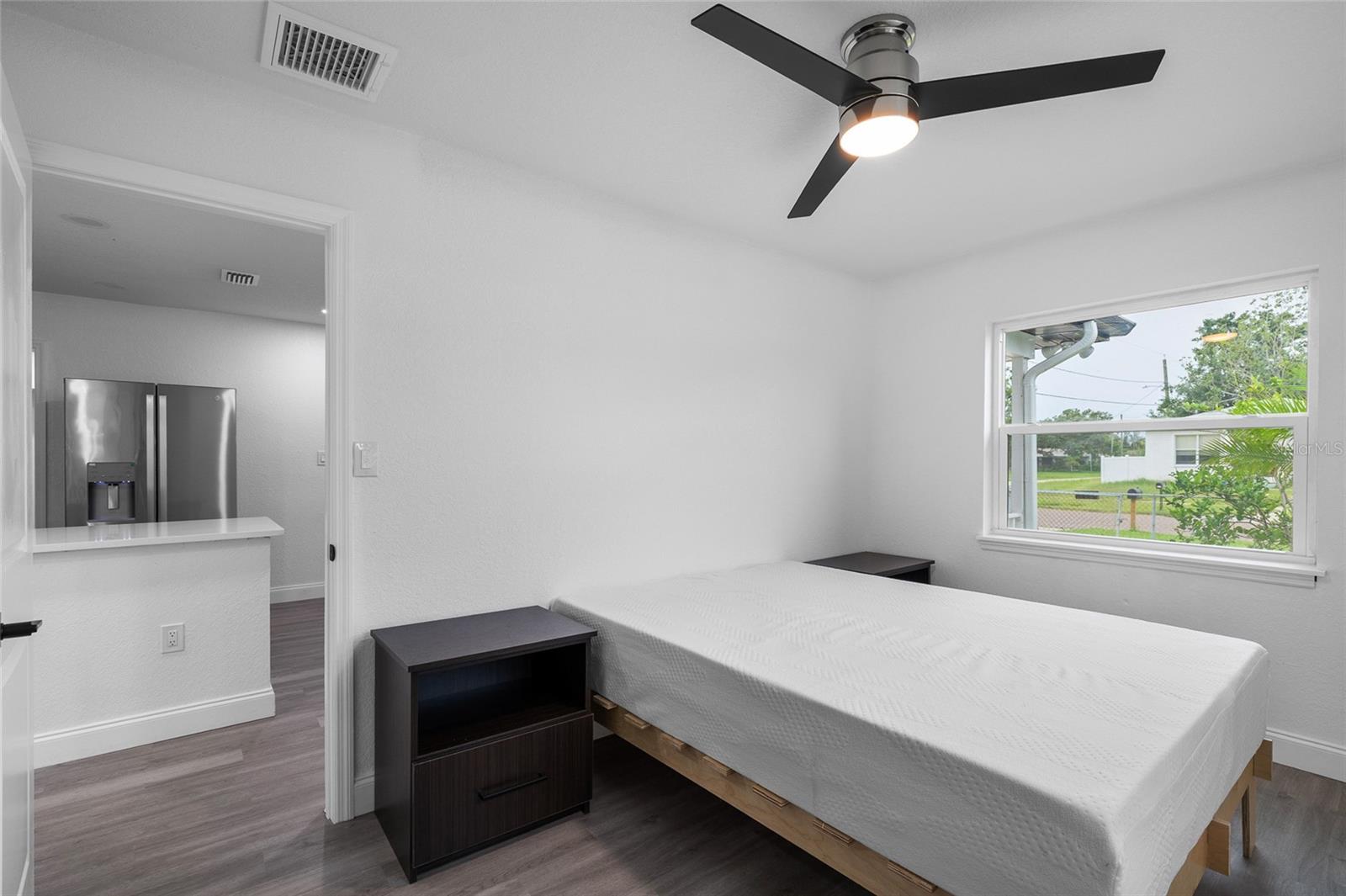 Image 20 of 42 For 6616 Mascotte Street