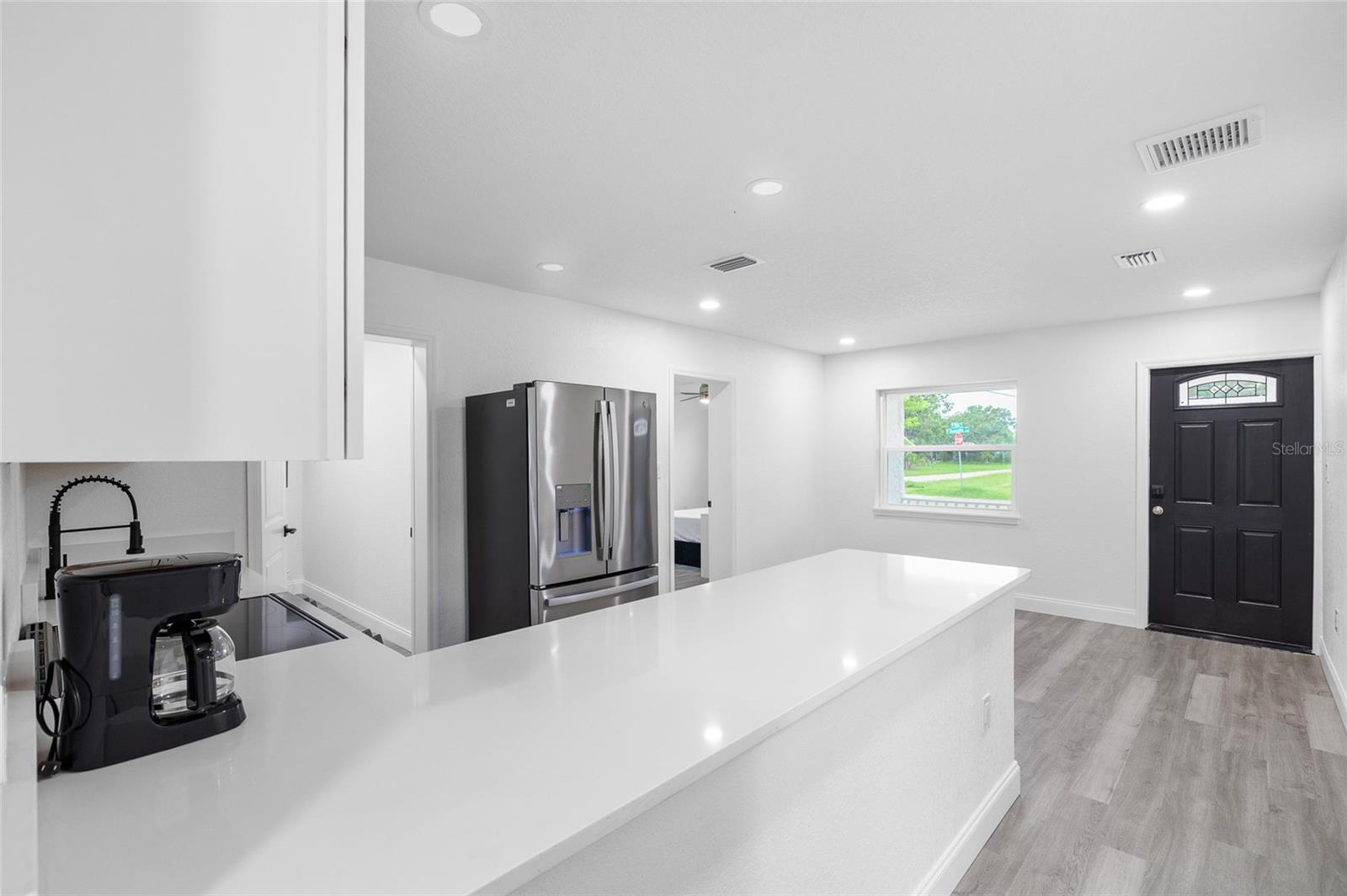 Image 7 of 42 For 6616 Mascotte Street