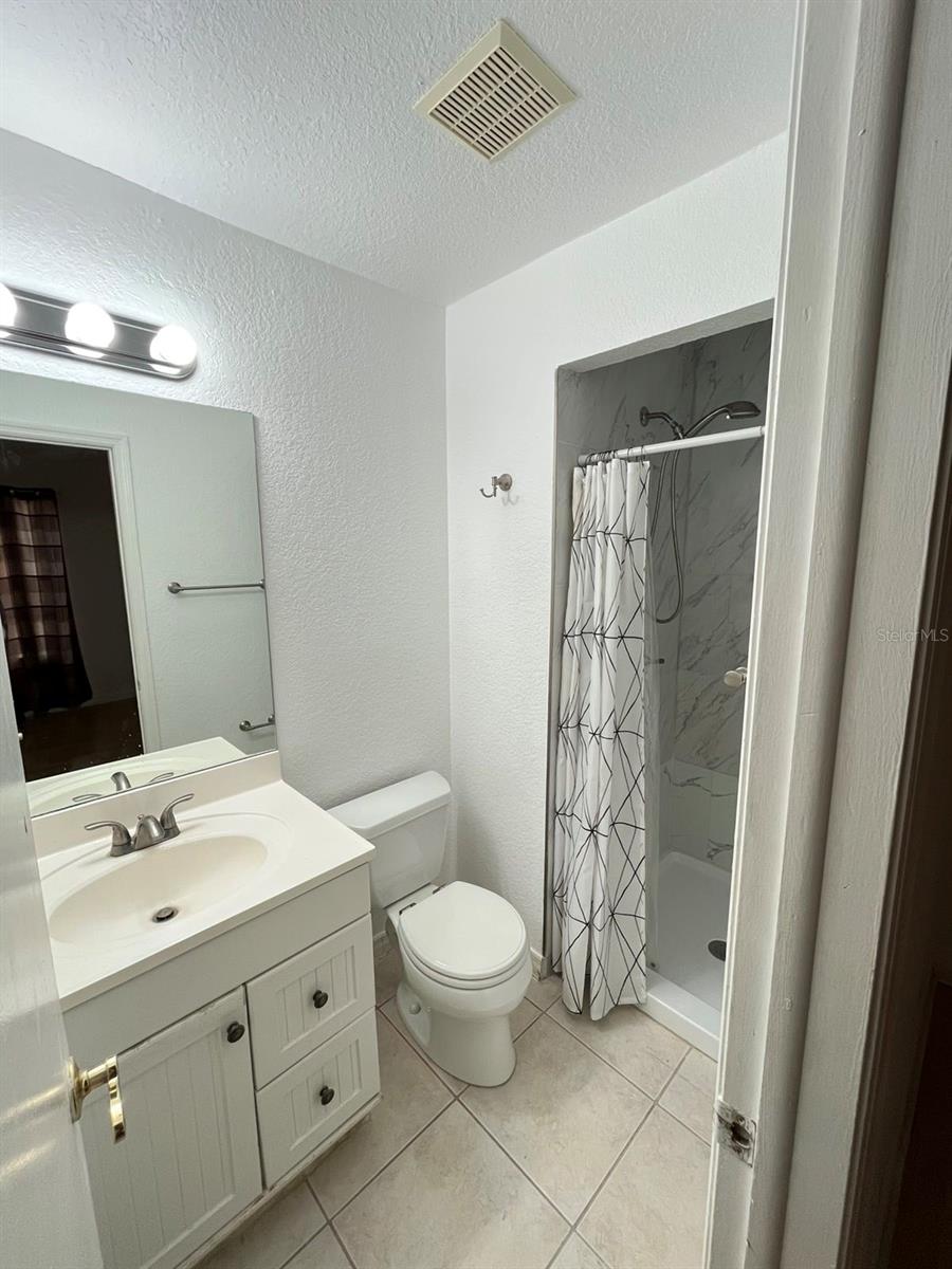 Image 17 of 28 For 4201 Brigadoon Circle