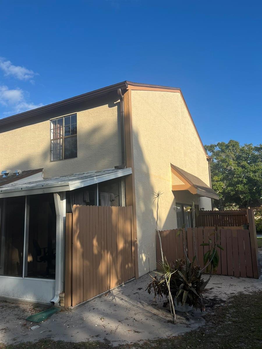 Image 4 of 28 For 4201 Brigadoon Circle