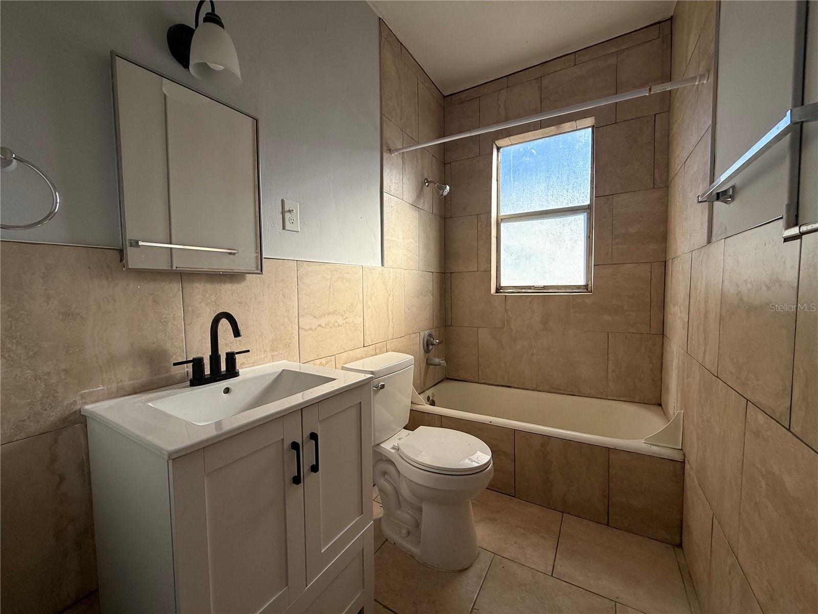 Image 13 of 15 For 730 Central Avenue 7