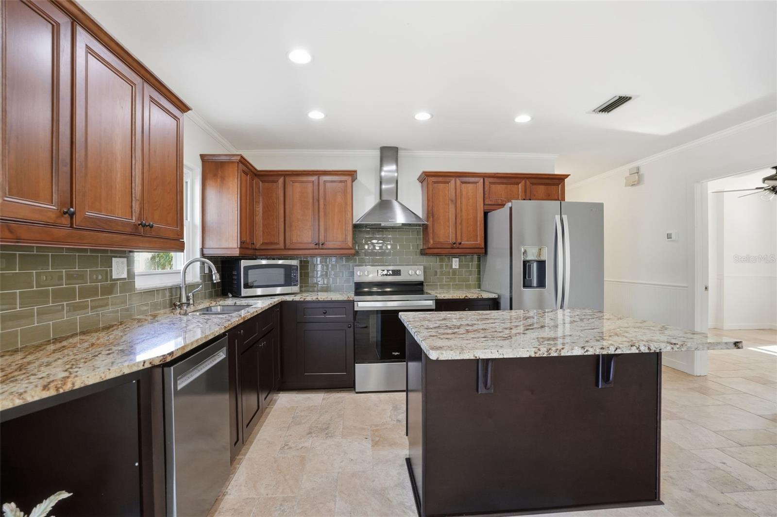 Image 25 of 64 For 5995 Shadytree Path