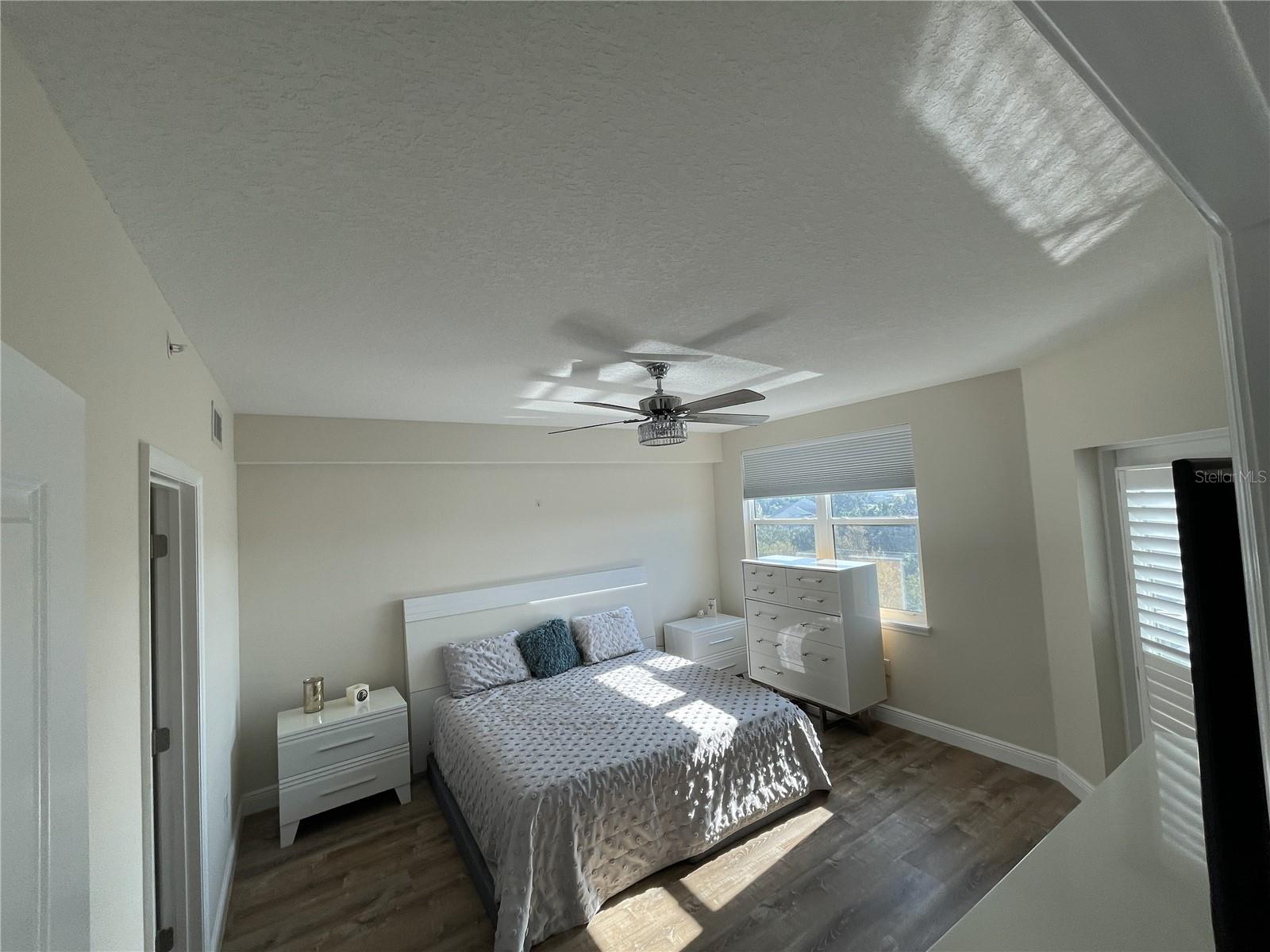 Image 14 of 29 For 960 Starkey Road 8402