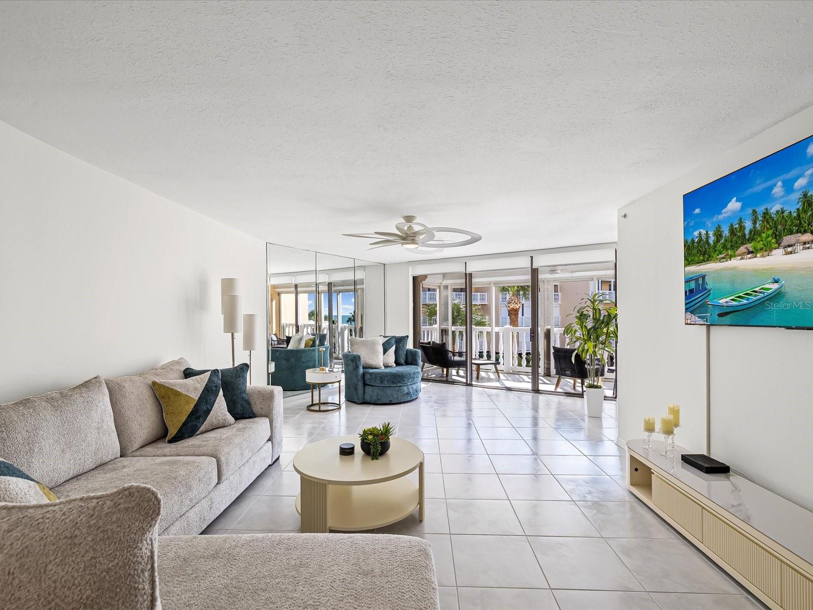 Image 10 of 37 For 6650 Sunset Way 204