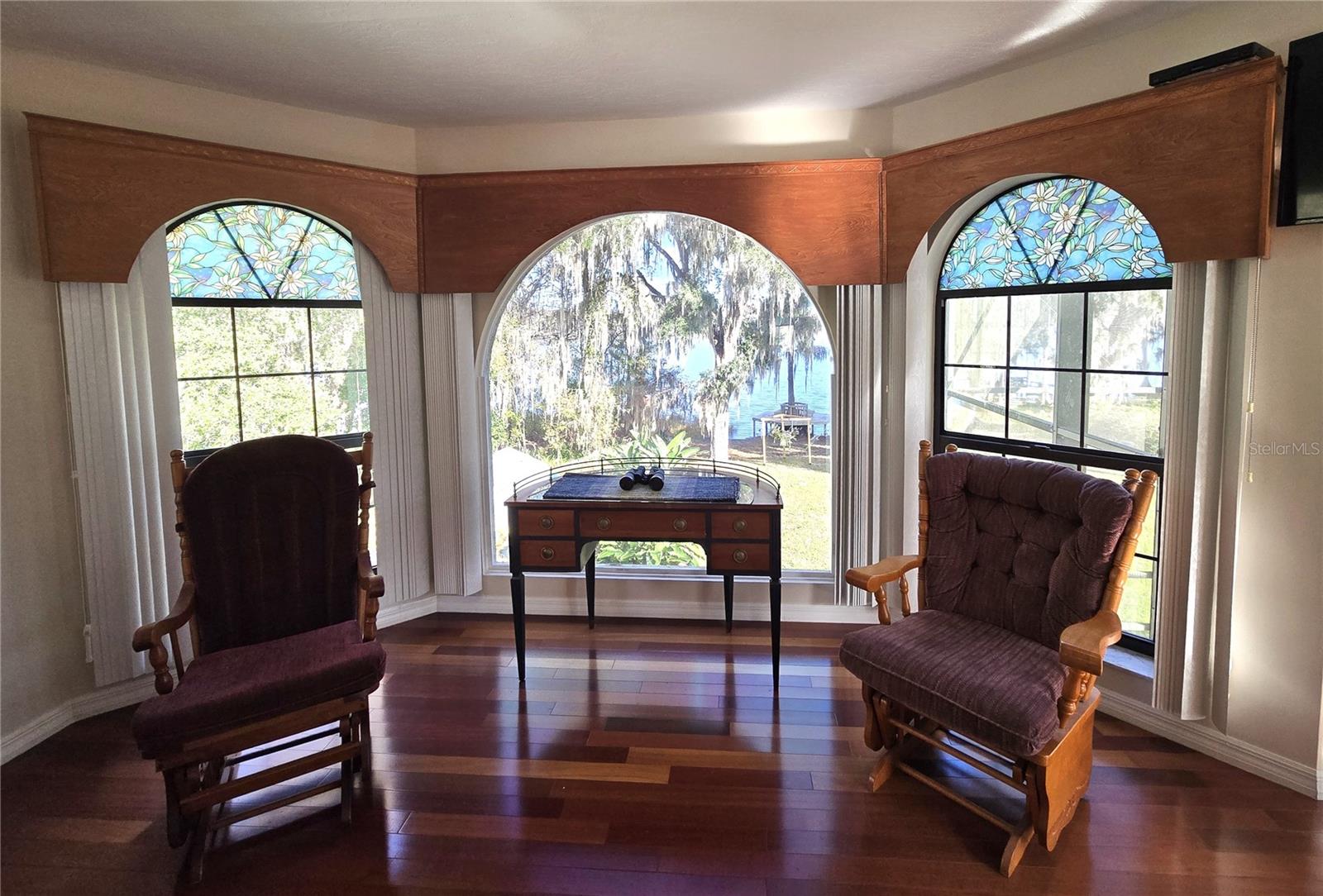 Listing photo id 20 for 6121 Sunway Point