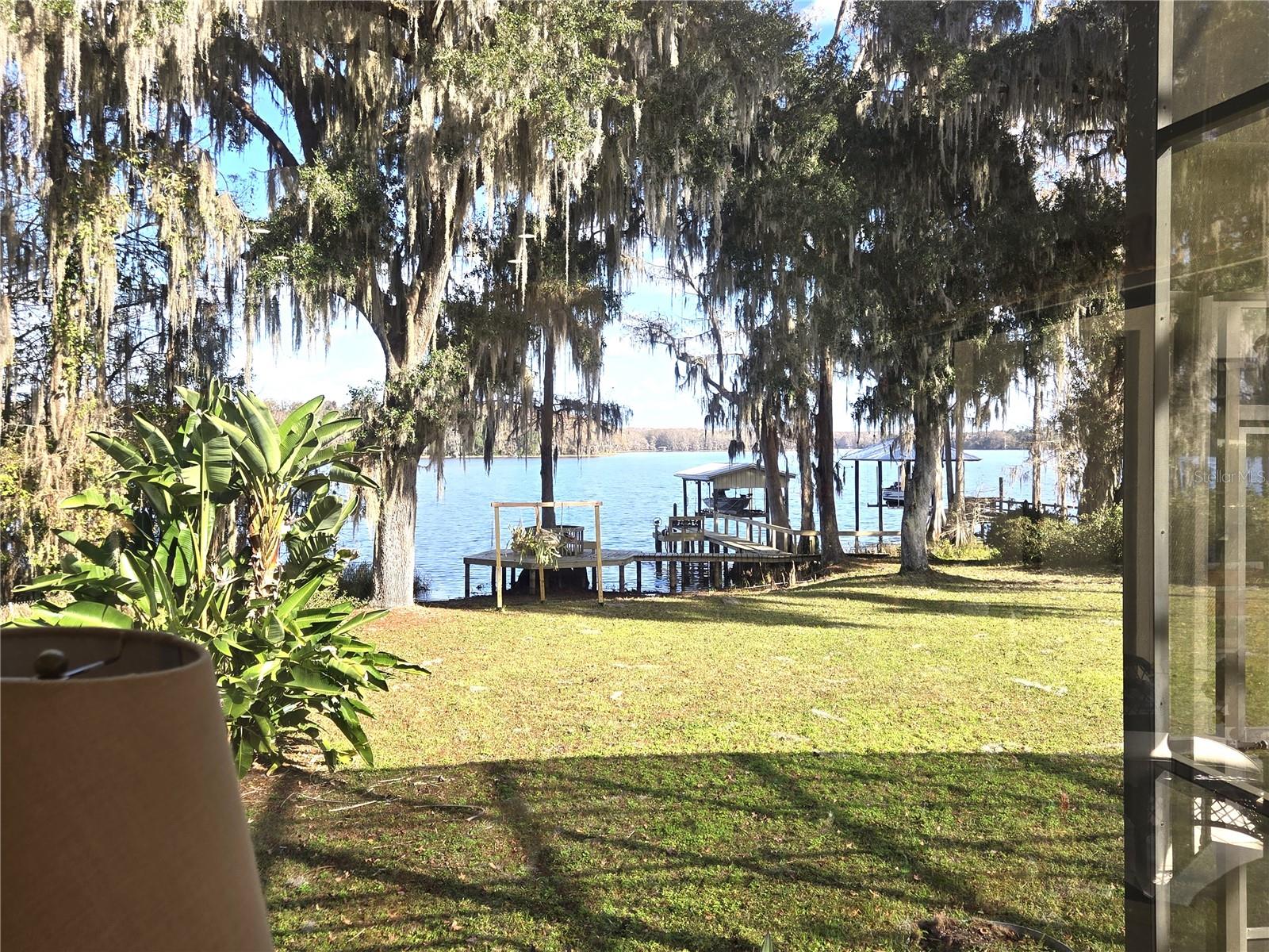 Listing photo id 38 for 6121 Sunway Point