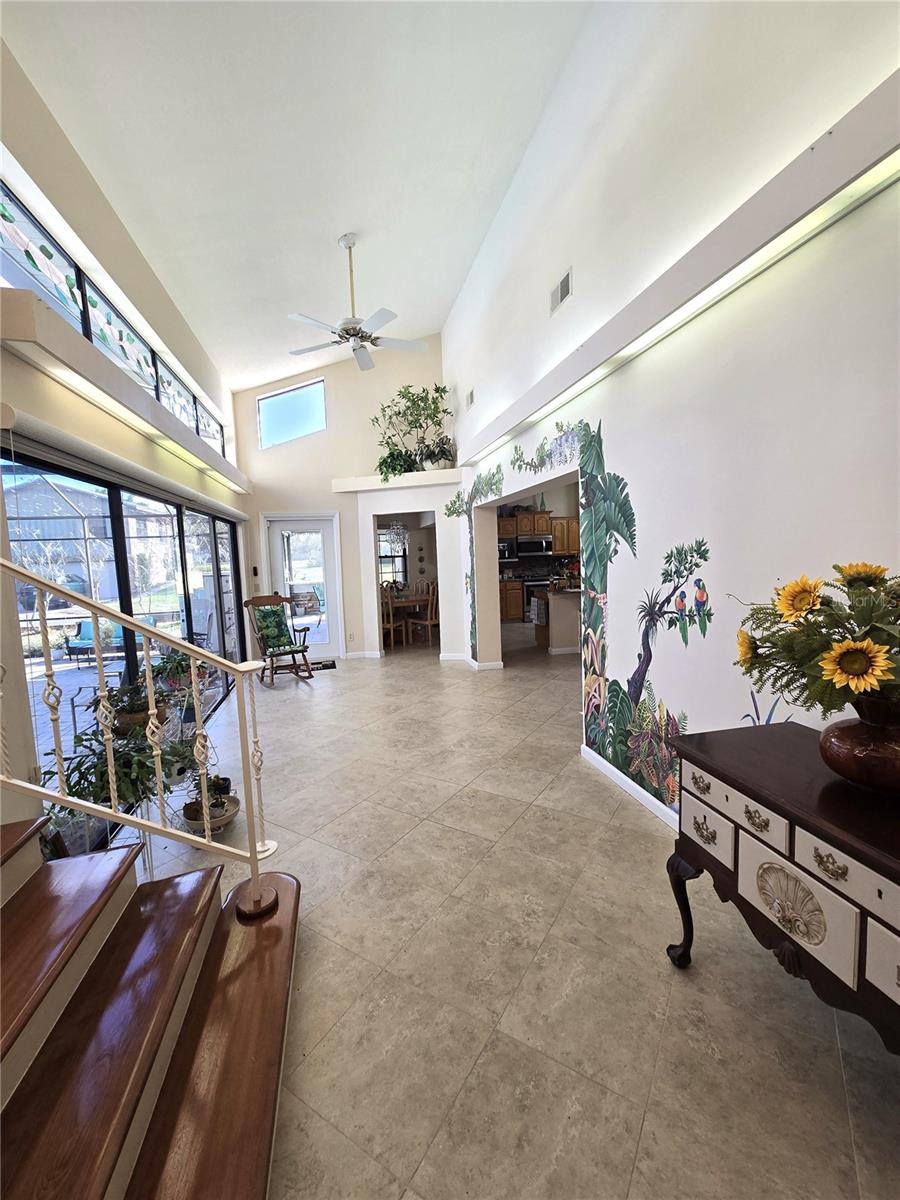 Listing photo id 44 for 6121 Sunway Point